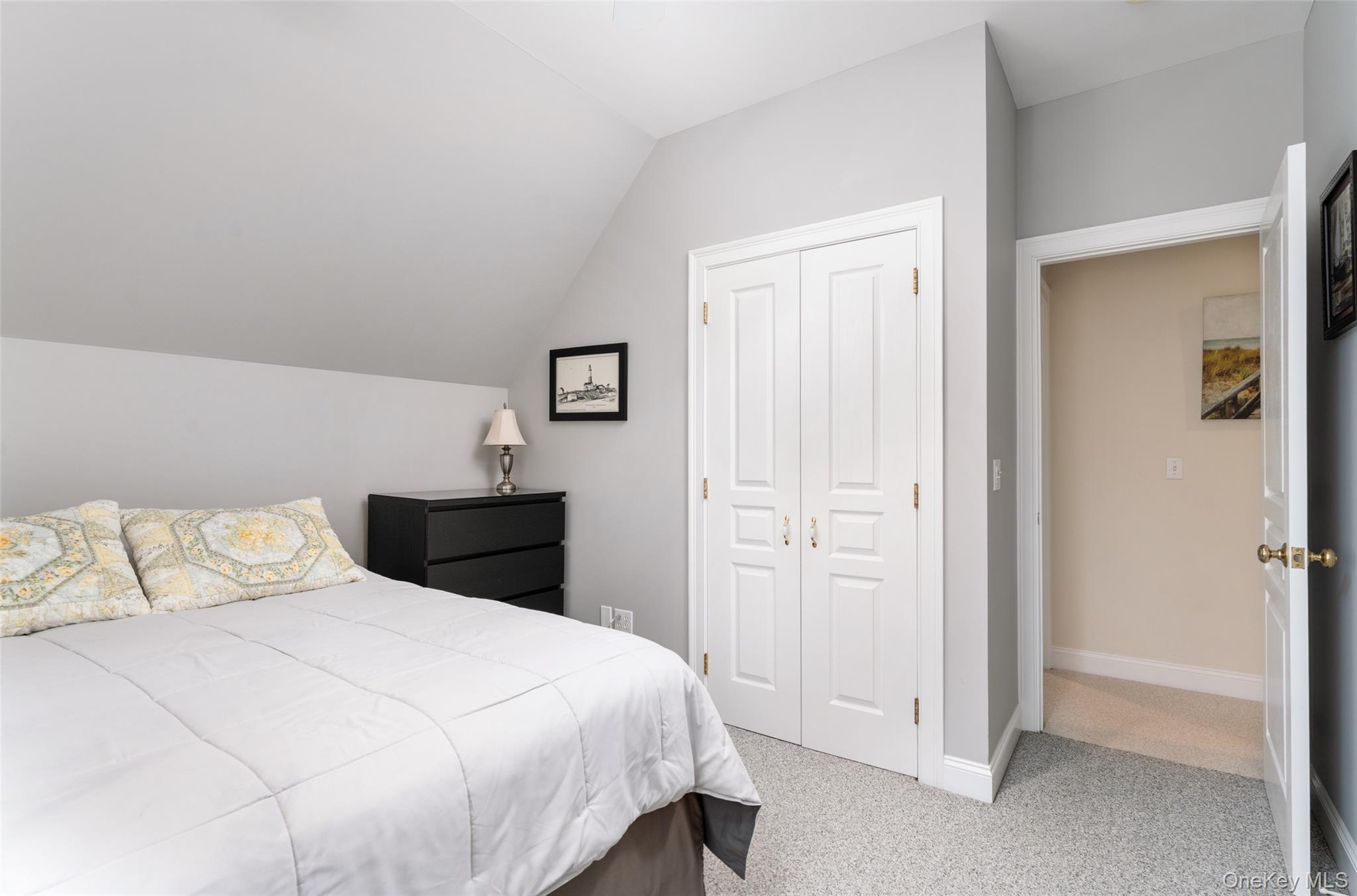 Single Family Hampton  Suffolk County, NY 11946, MLS-911756-15