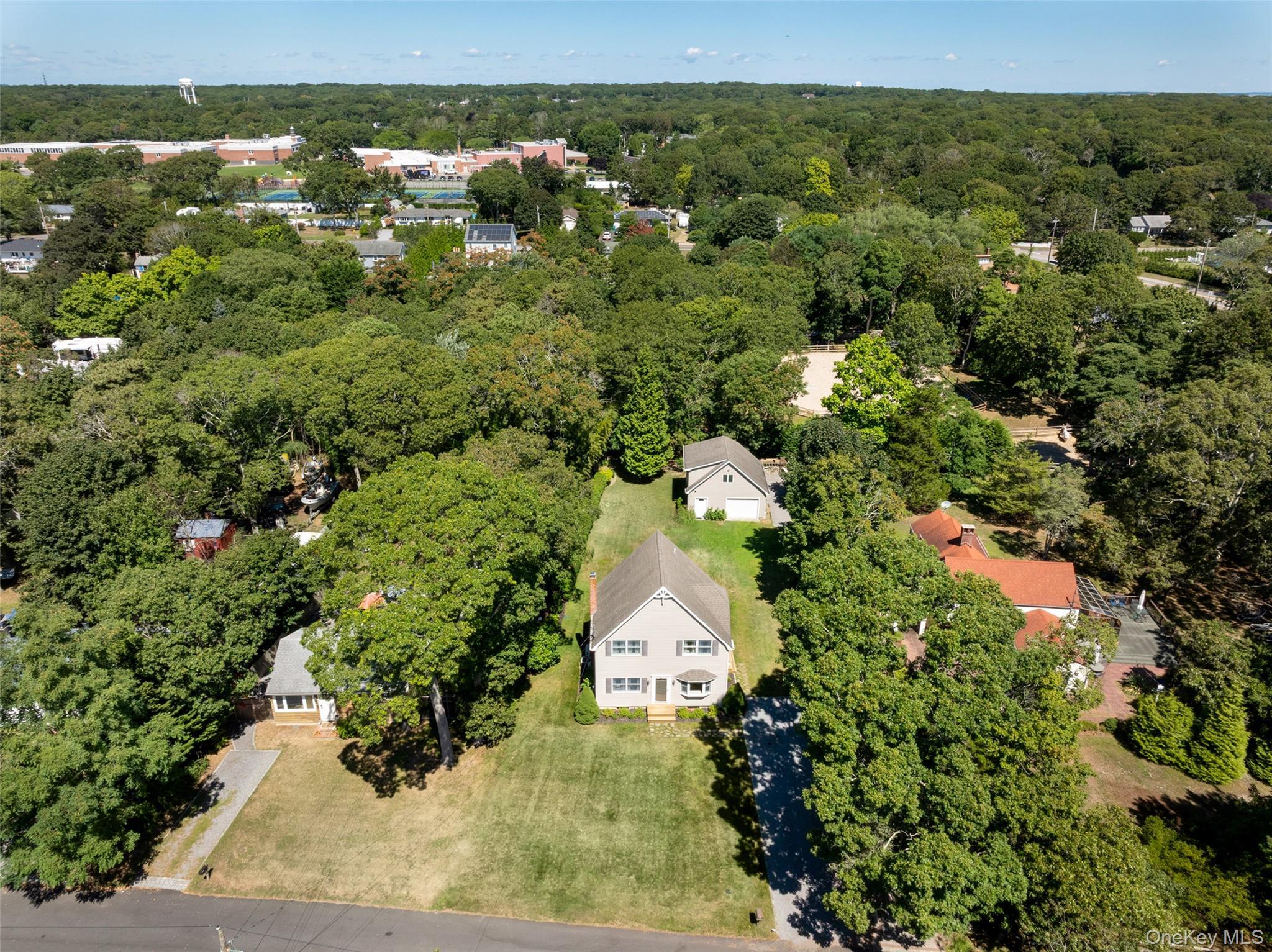 Single Family Hampton  Suffolk County, NY 11946, MLS-911756-26