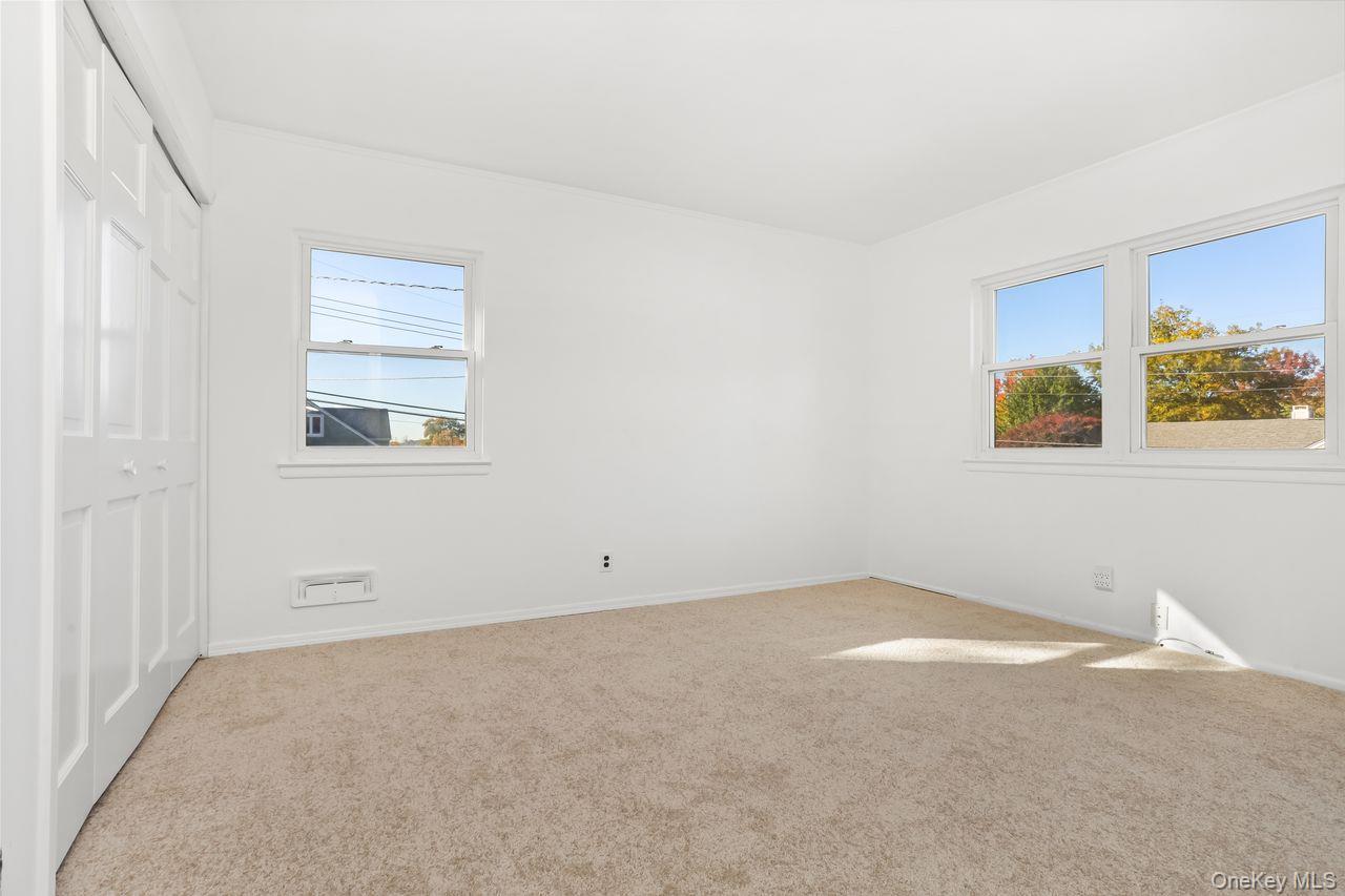 Single Family Pembrook Westchester County, NY 10710, MLS-911783-16