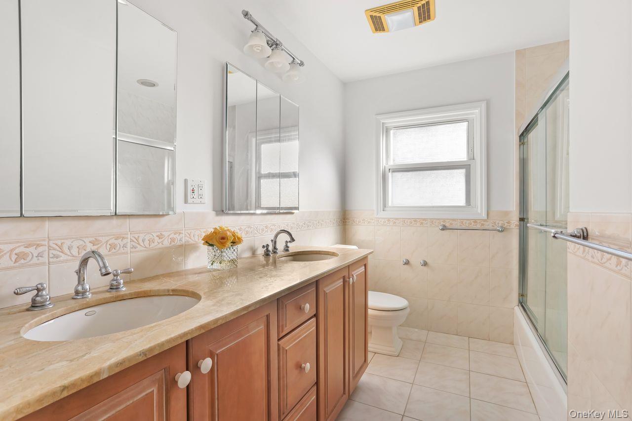 Single Family Pembrook Westchester County, NY 10710, MLS-911783-18