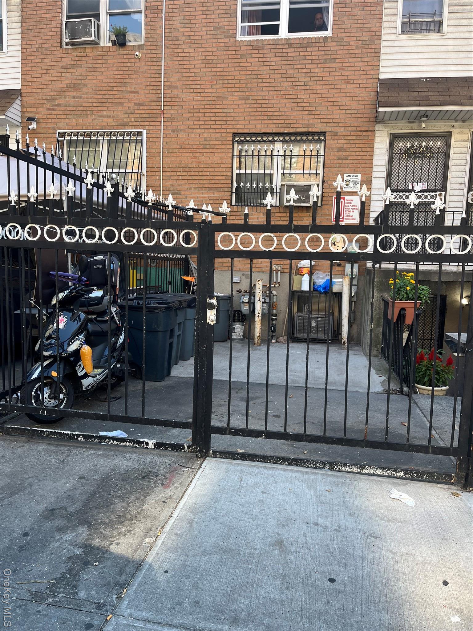 Single Family Morris  Bronx, NY 10456, MLS-911789-3