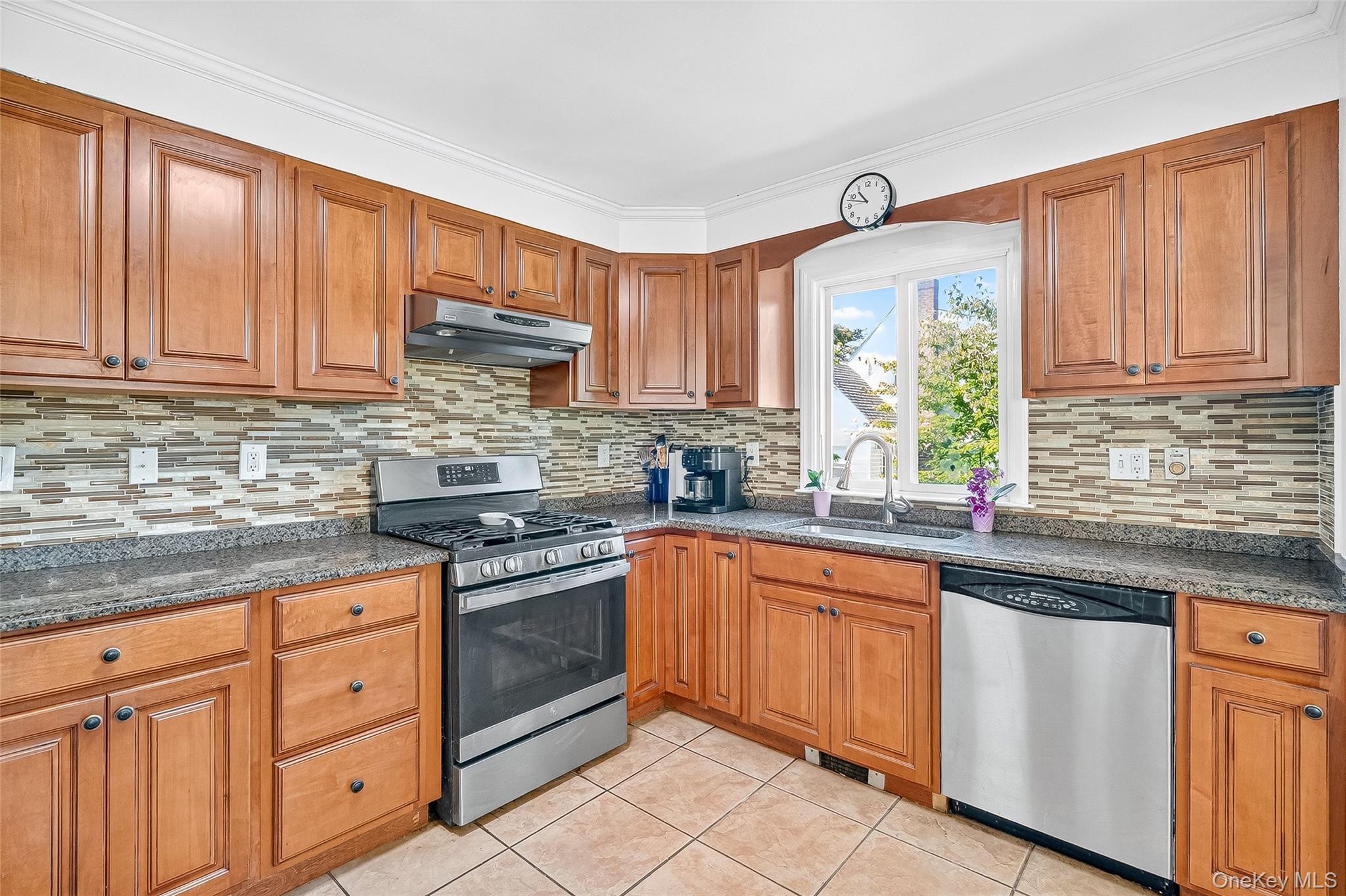 Single Family Woodland Westchester County, NY 10507, MLS-911806-10