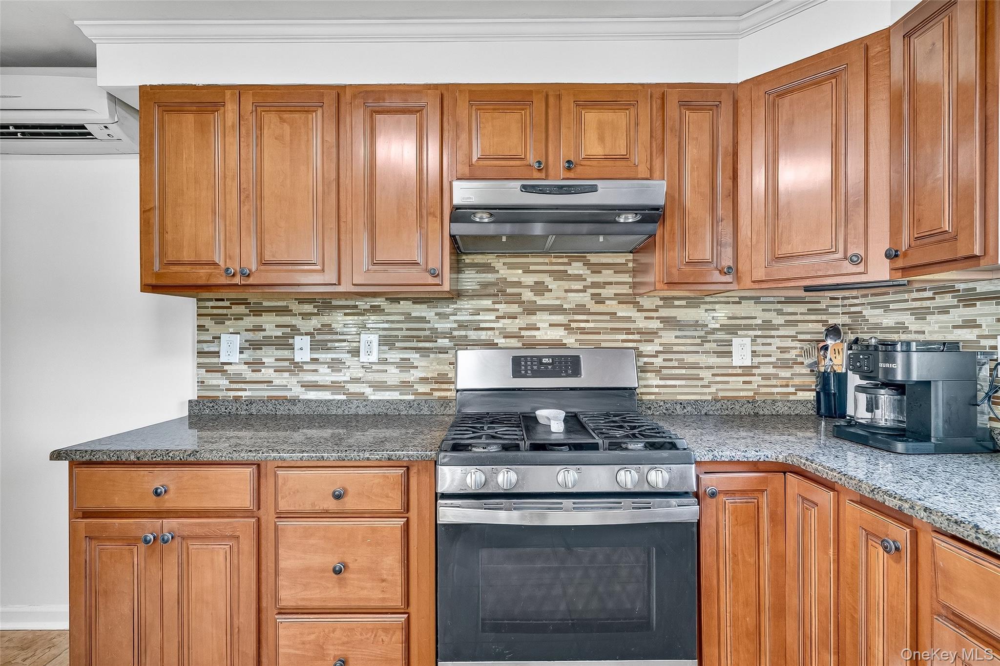 Single Family Woodland Westchester County, NY 10507, MLS-911806-12