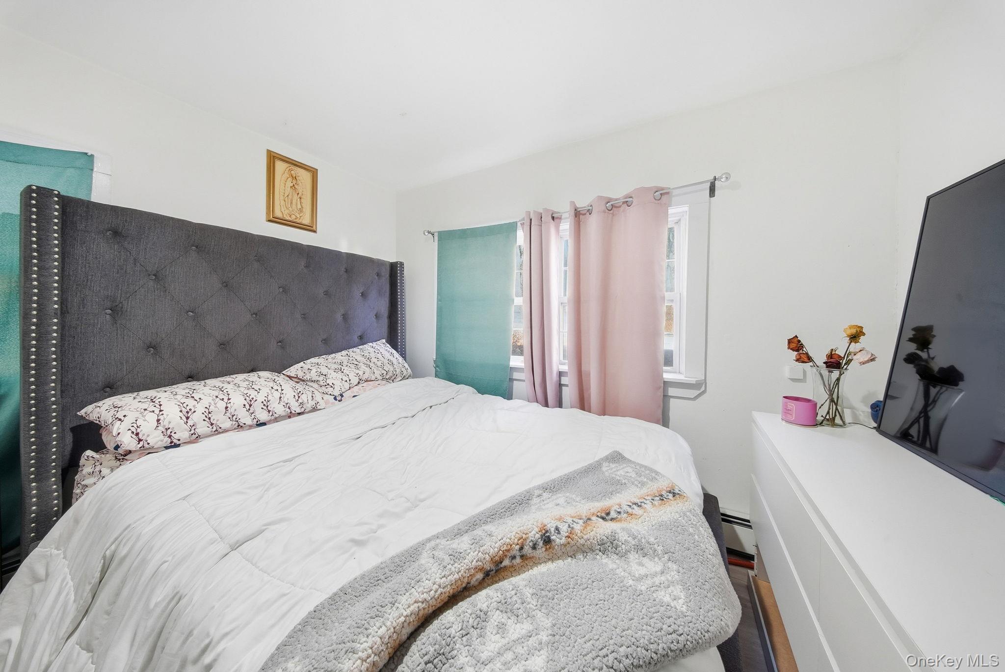 Single Family Old  Orange County, NY 12729, MLS-911821-16