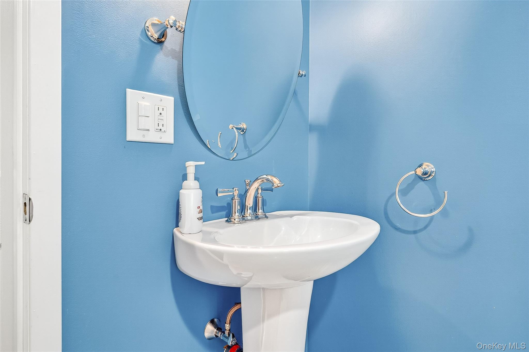 Single Family Brookdell  Westchester County, NY 10530, MLS-911842-38