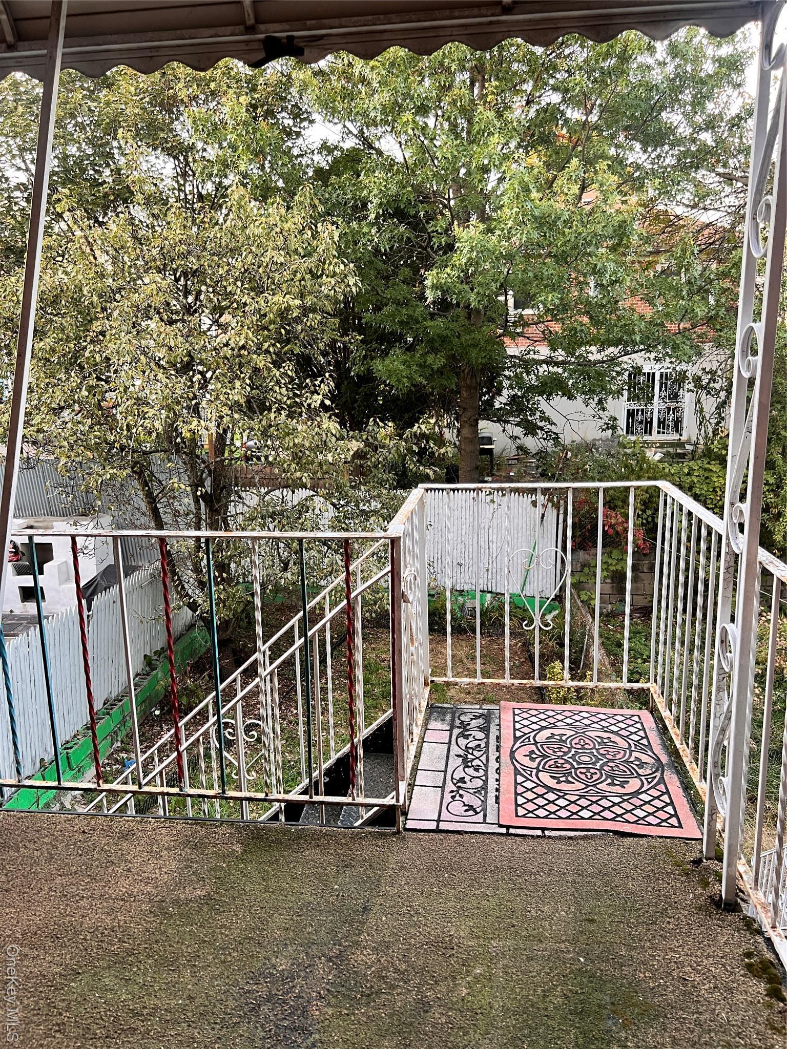 Single Family 217th  Bronx, NY 10469, MLS-911861-23