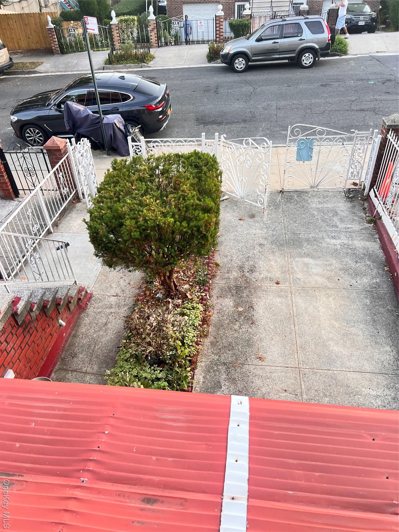 Single Family 217th  Bronx, NY 10469, MLS-911861-4