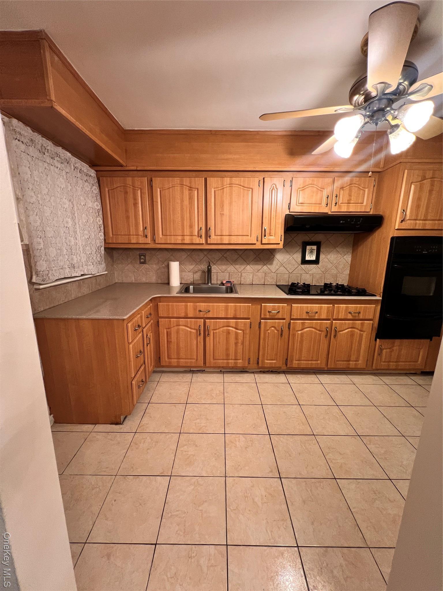 Single Family 217th  Bronx, NY 10469, MLS-911861-5