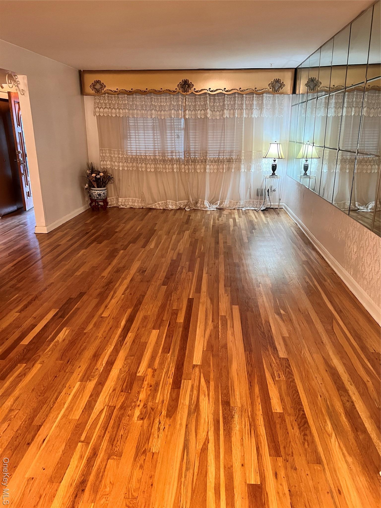 Single Family 217th  Bronx, NY 10469, MLS-911861-7