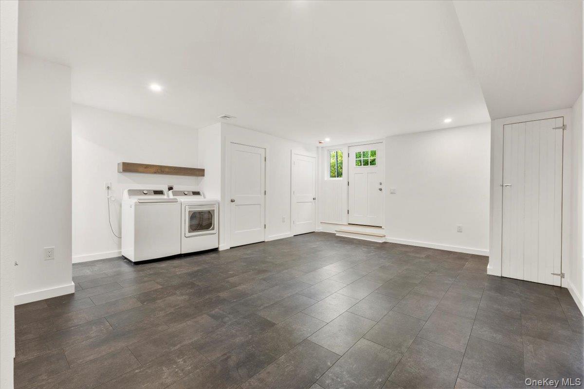 Single Family Vedder Mountain  Greene County, NY 12414, MLS-911870-21