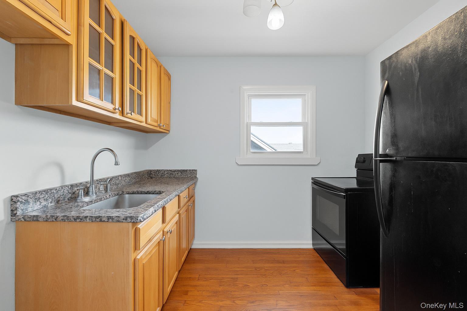 Single Family 194th Queens, NY 11412, MLS-911884-13