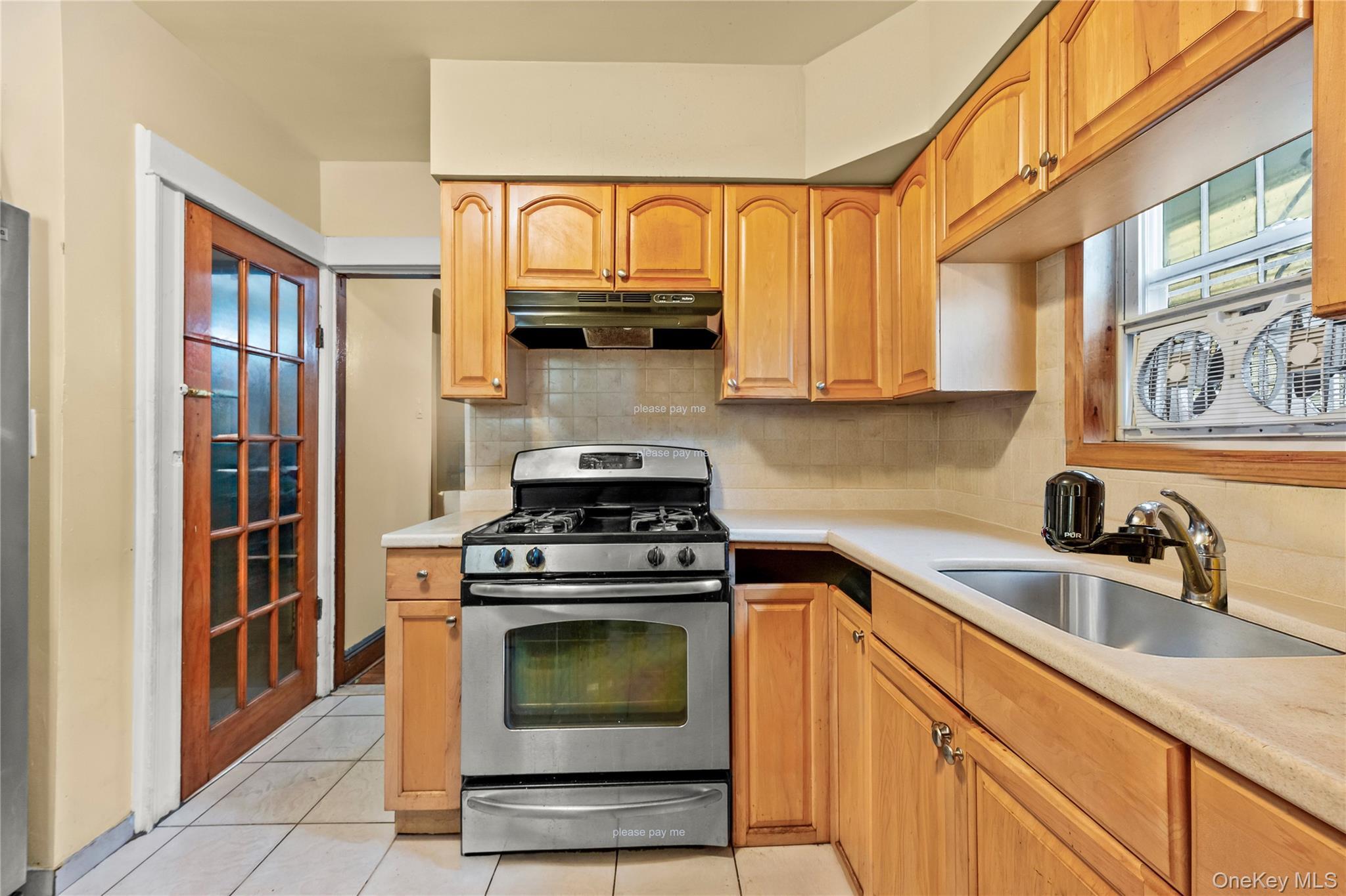 Single Family 79th  Queens, NY 11421, MLS-911895-17