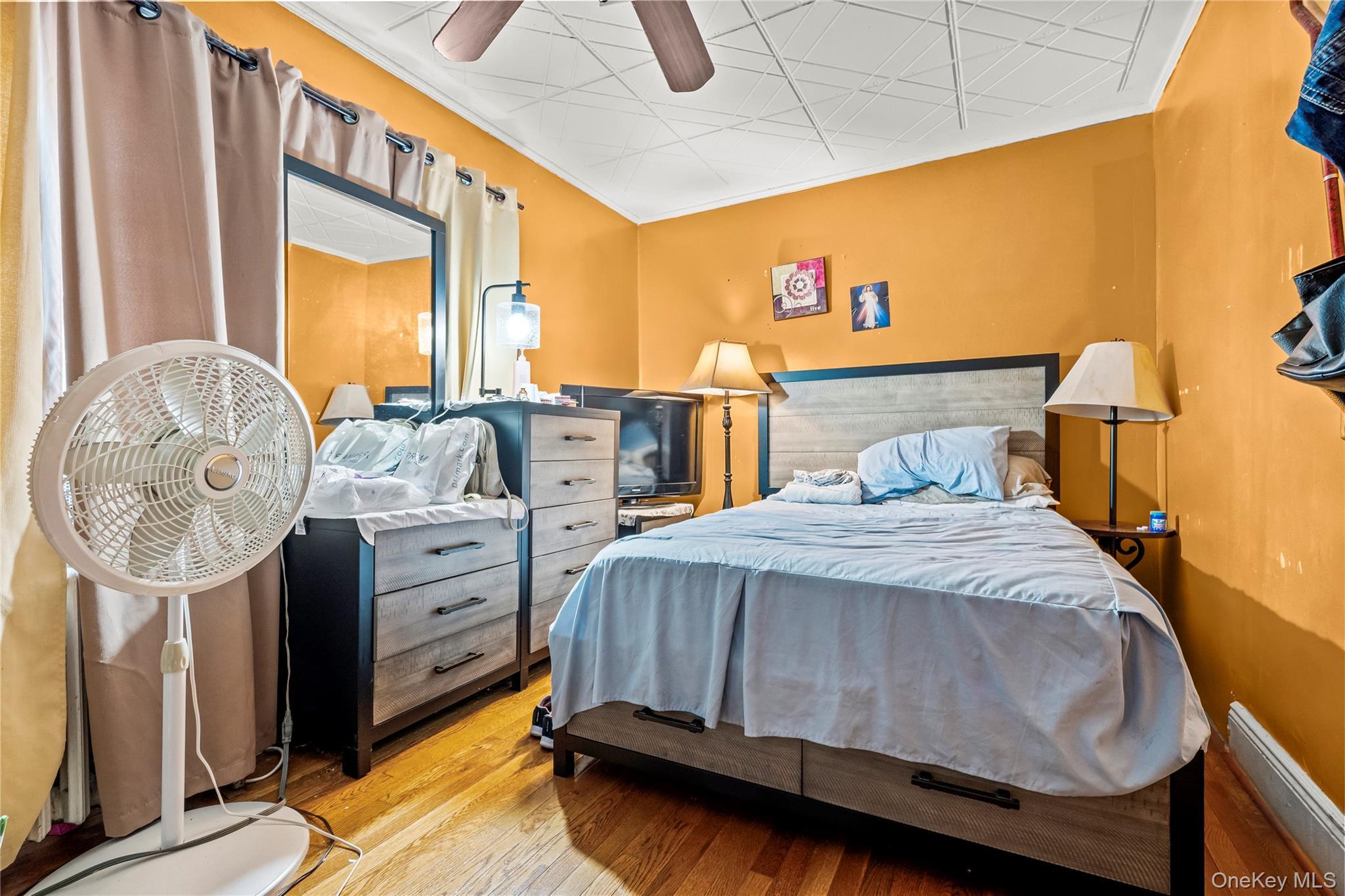 Single Family 79th  Queens, NY 11421, MLS-911895-19