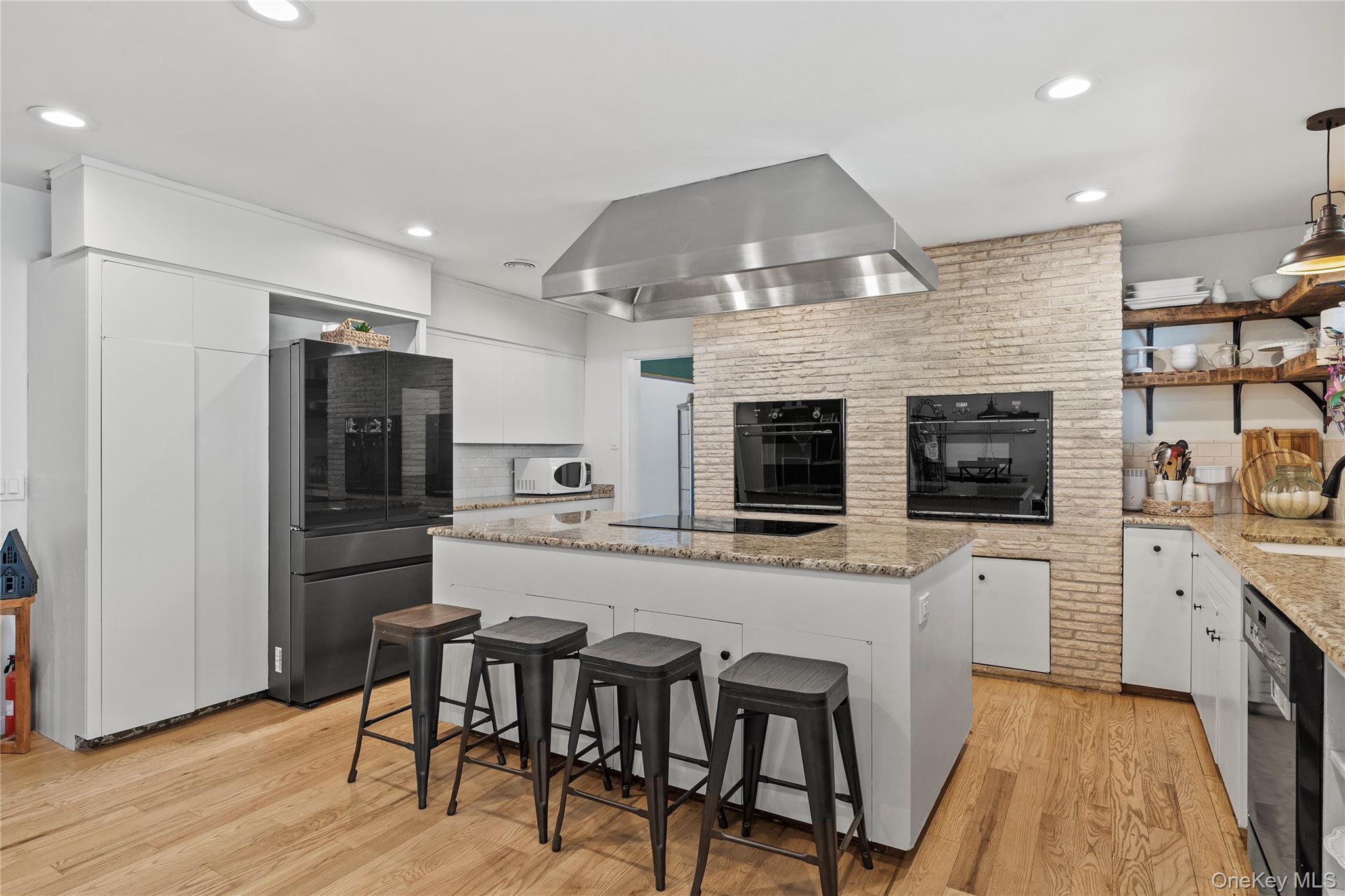 Single Family Rolling Hill Nassau County, NY 11568, MLS-911936-17