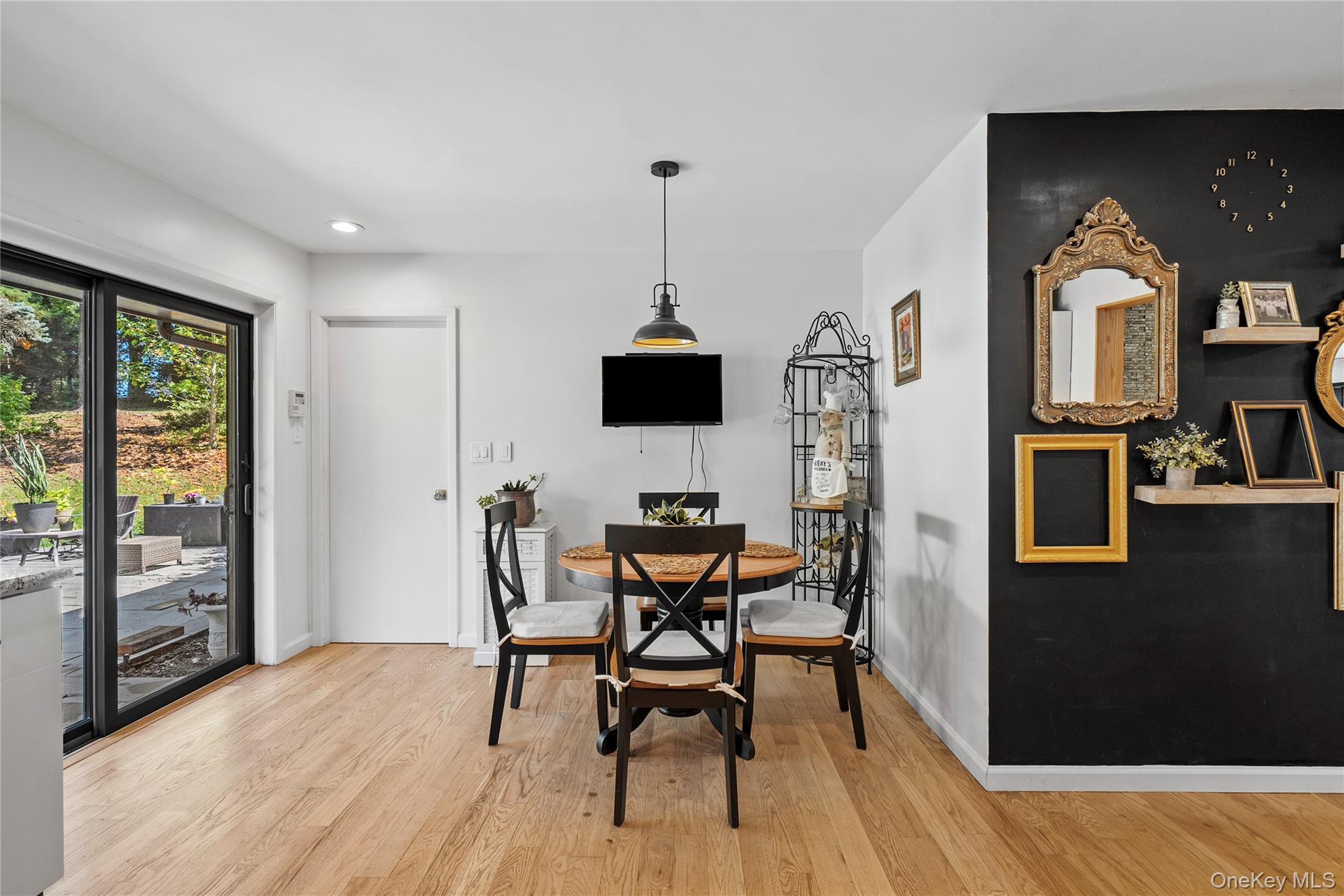 Single Family Rolling Hill Nassau County, NY 11568, MLS-911936-22