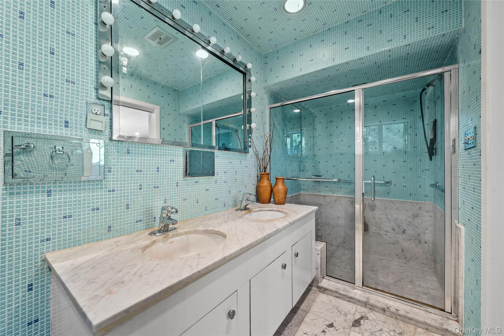 Single Family Rolling Hill Nassau County, NY 11568, MLS-911936-26