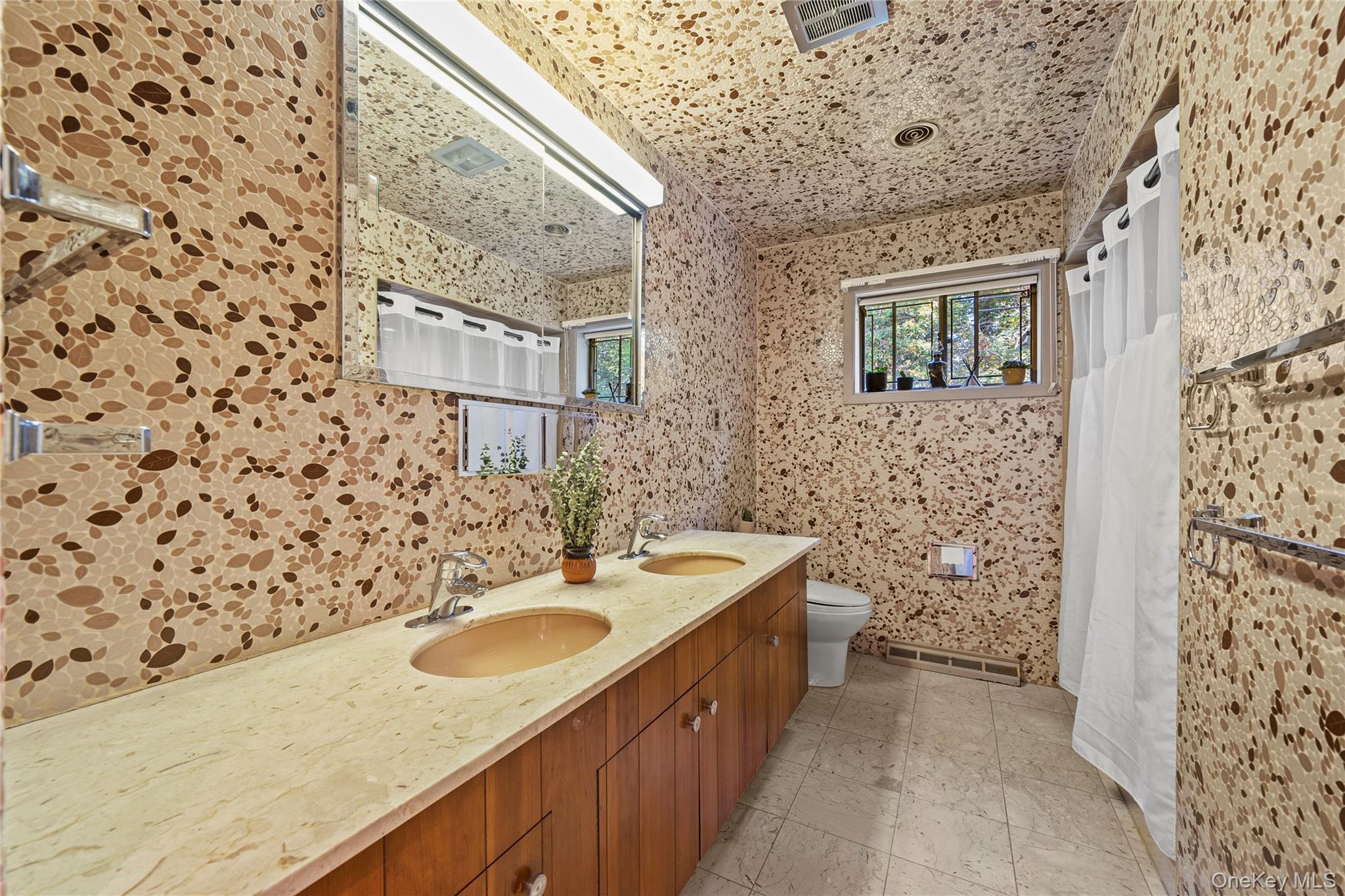 Single Family Rolling Hill Nassau County, NY 11568, MLS-911936-28