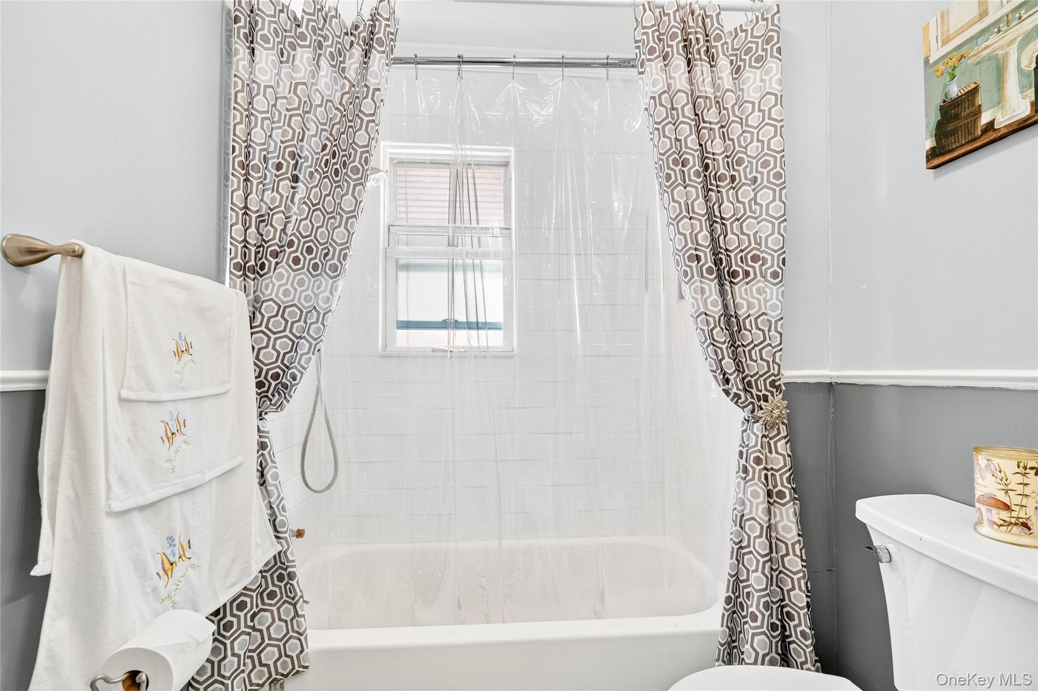 Single Family Robertson Bronx, NY 10465, MLS-911970-17