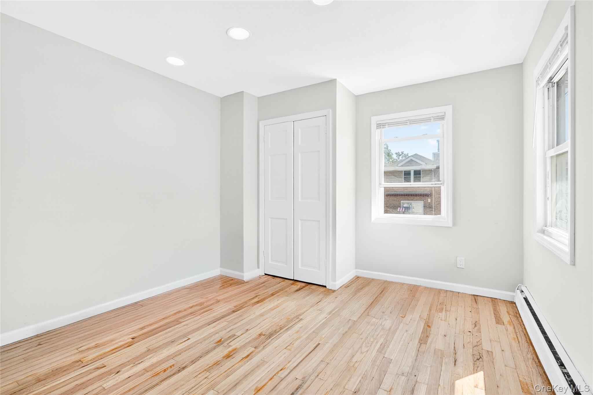 Single Family Robertson Bronx, NY 10465, MLS-911970-29