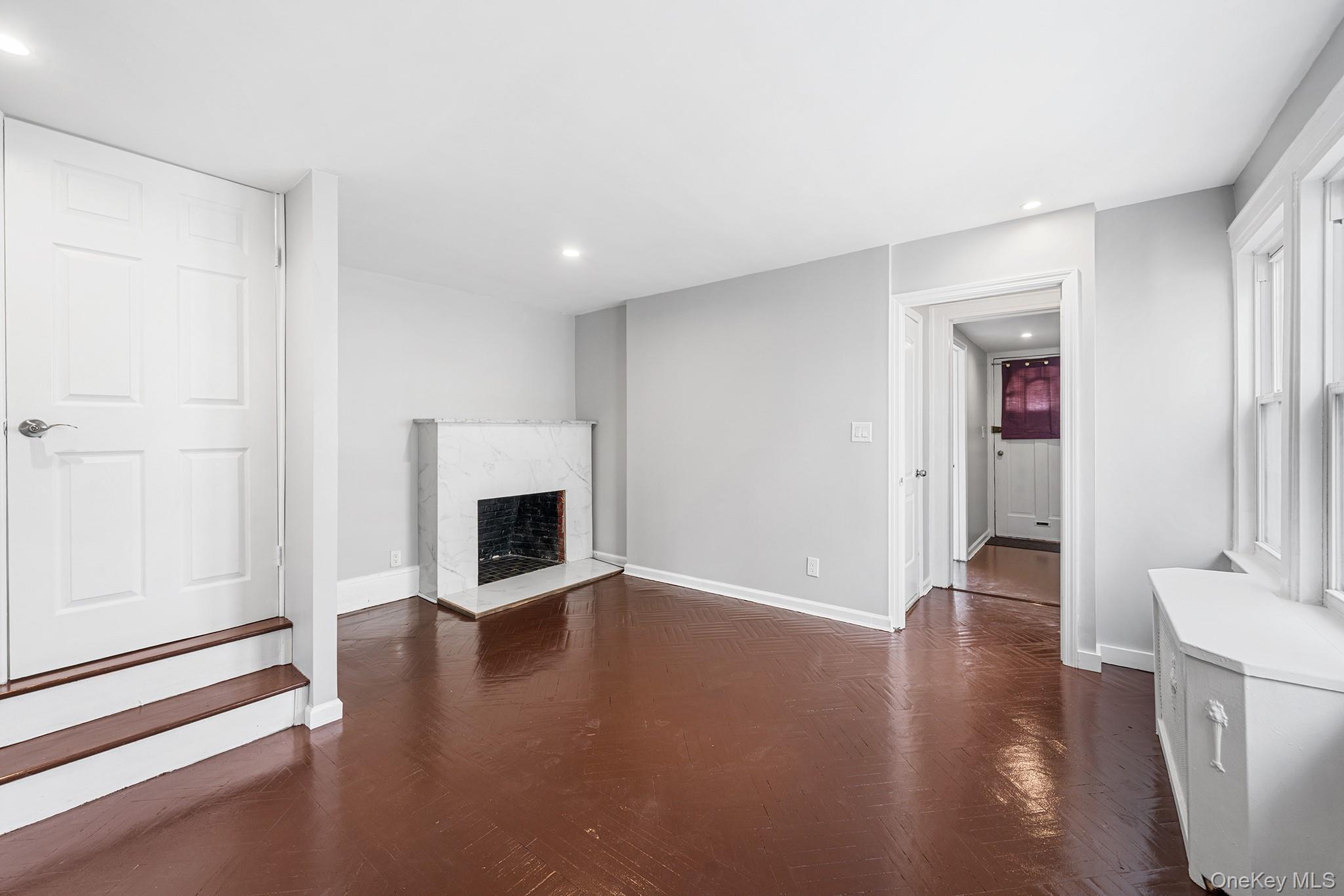 Single Family 87th  Queens, NY 11432, MLS-911977-8