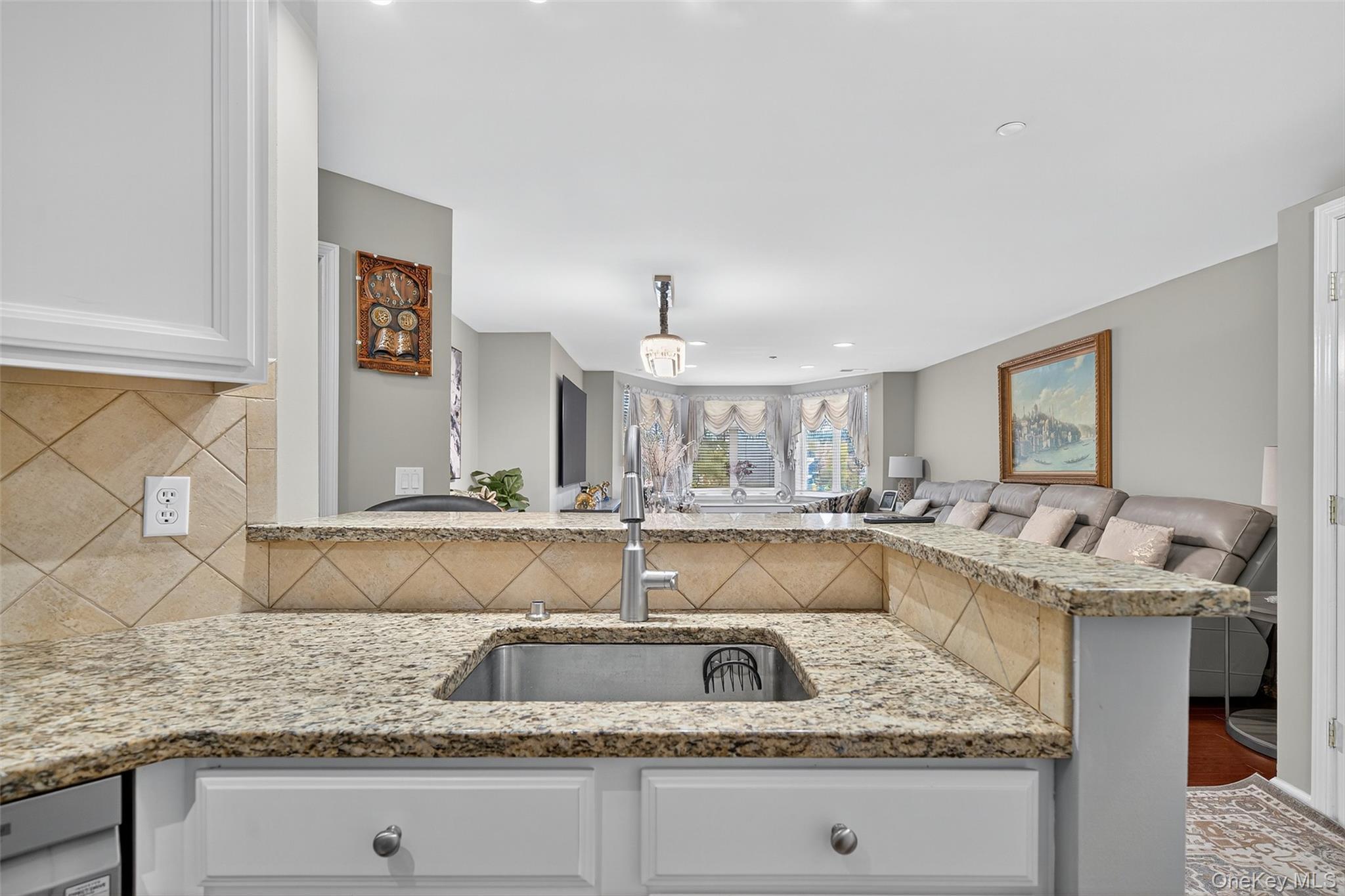 Condo Round Pointe  Rockland County, NY 10927, MLS-911984-10