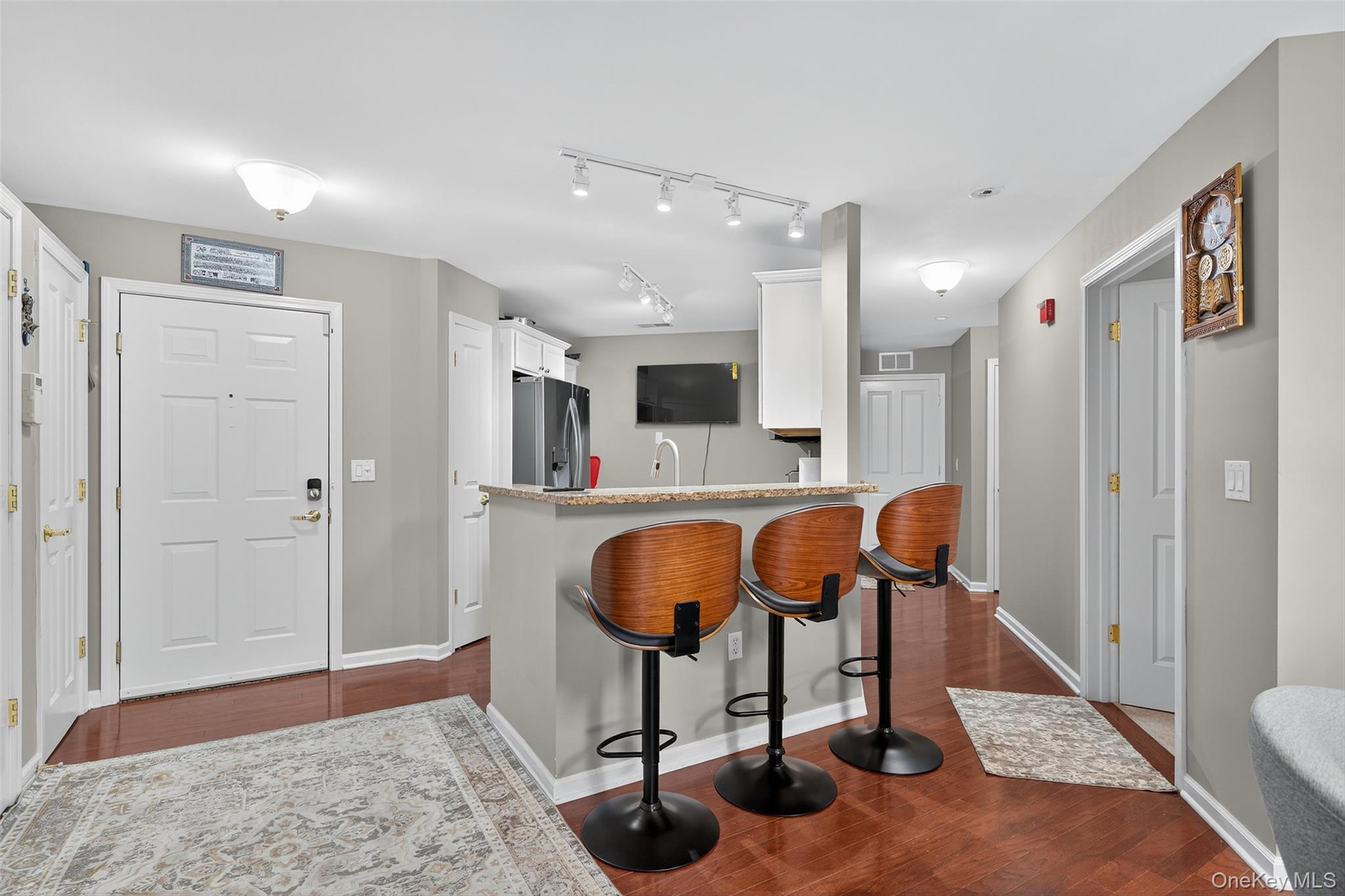 Condo Round Pointe  Rockland County, NY 10927, MLS-911984-12