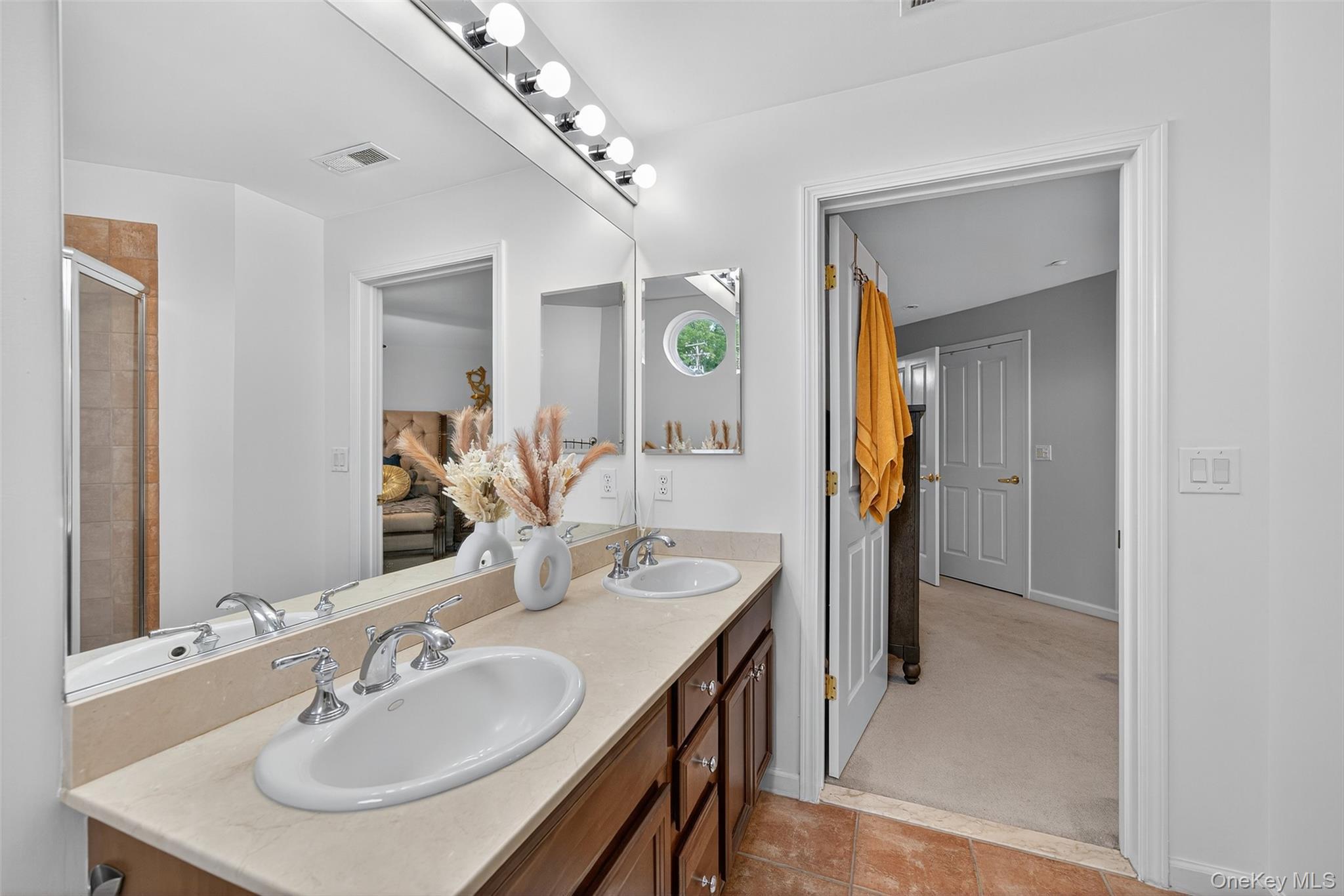 Condo Round Pointe  Rockland County, NY 10927, MLS-911984-18