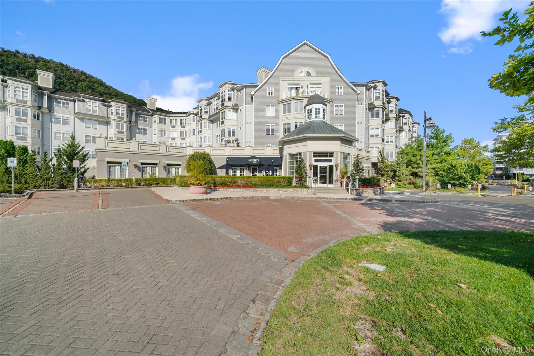 Condo Round Pointe  Rockland County, NY 10927, MLS-911984-3