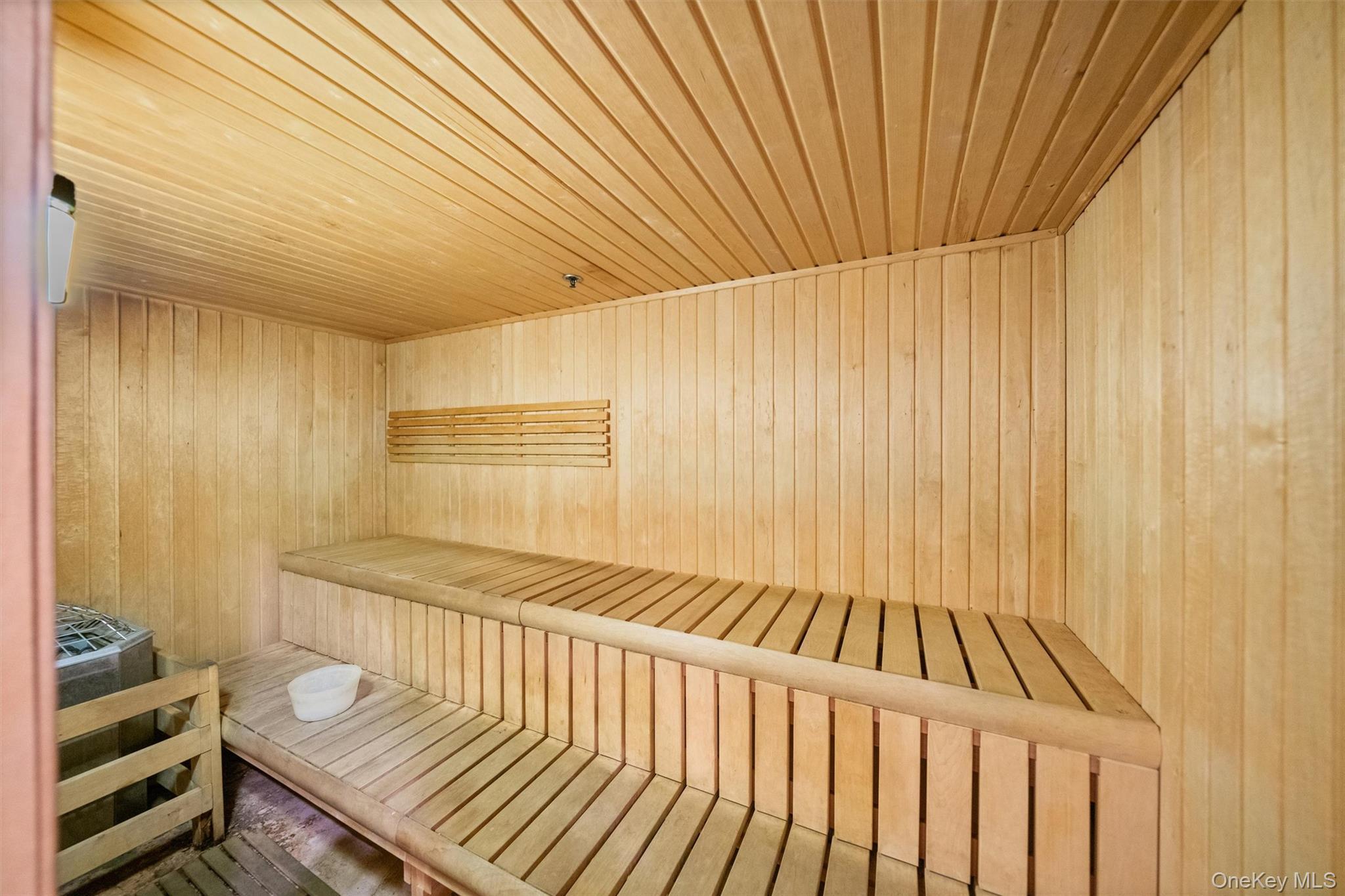 Condo Round Pointe  Rockland County, NY 10927, MLS-911984-32