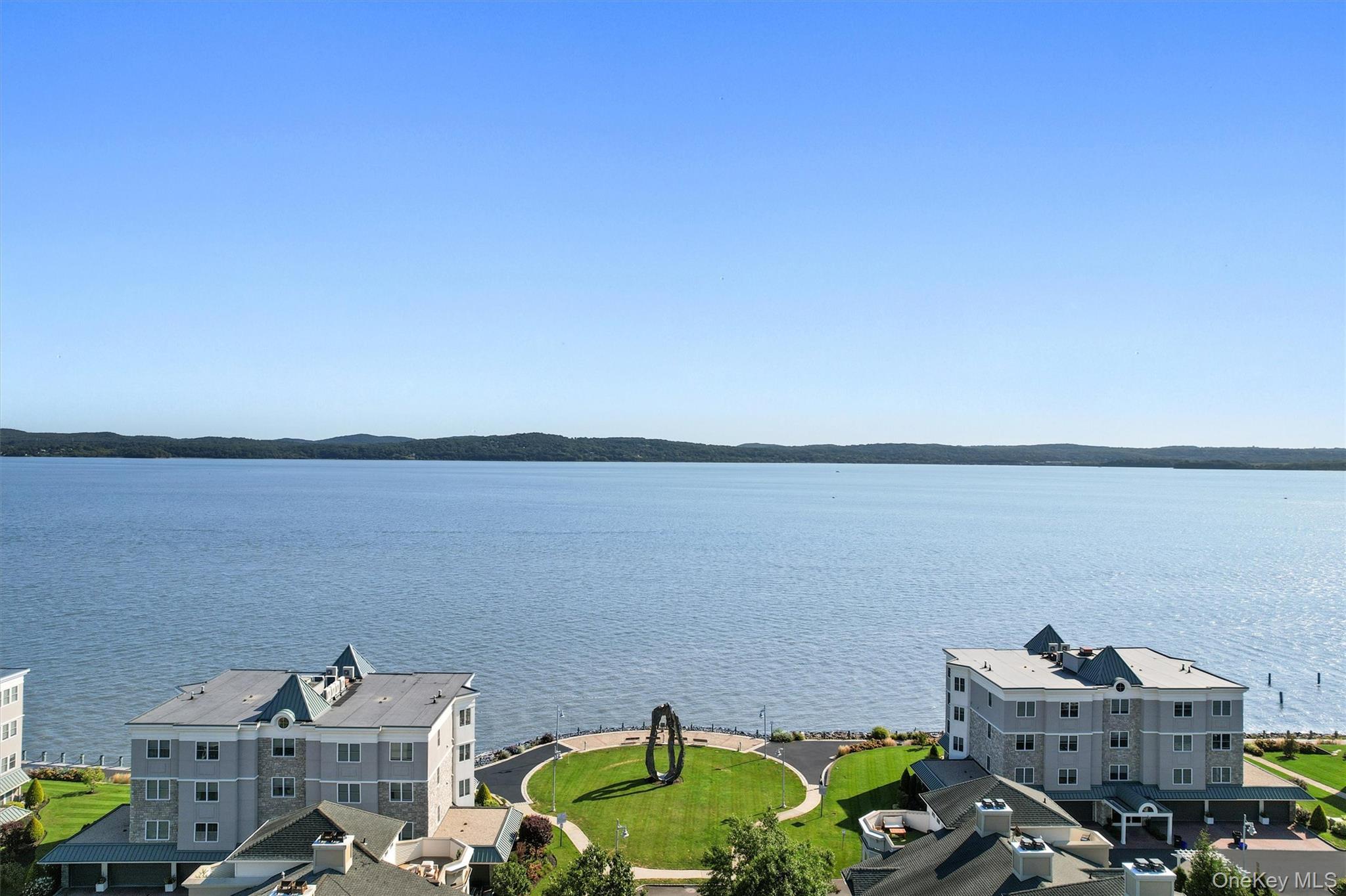 Condo Round Pointe  Rockland County, NY 10927, MLS-911984-43