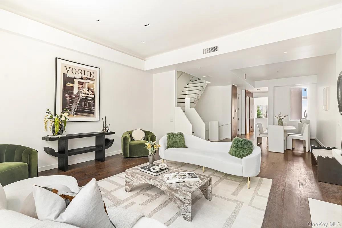 Single Family 38th Manhattan, NY 10016, MLS-911992-5