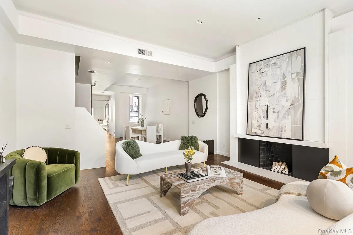 Single Family 38th Manhattan, NY 10016, MLS-911992-6