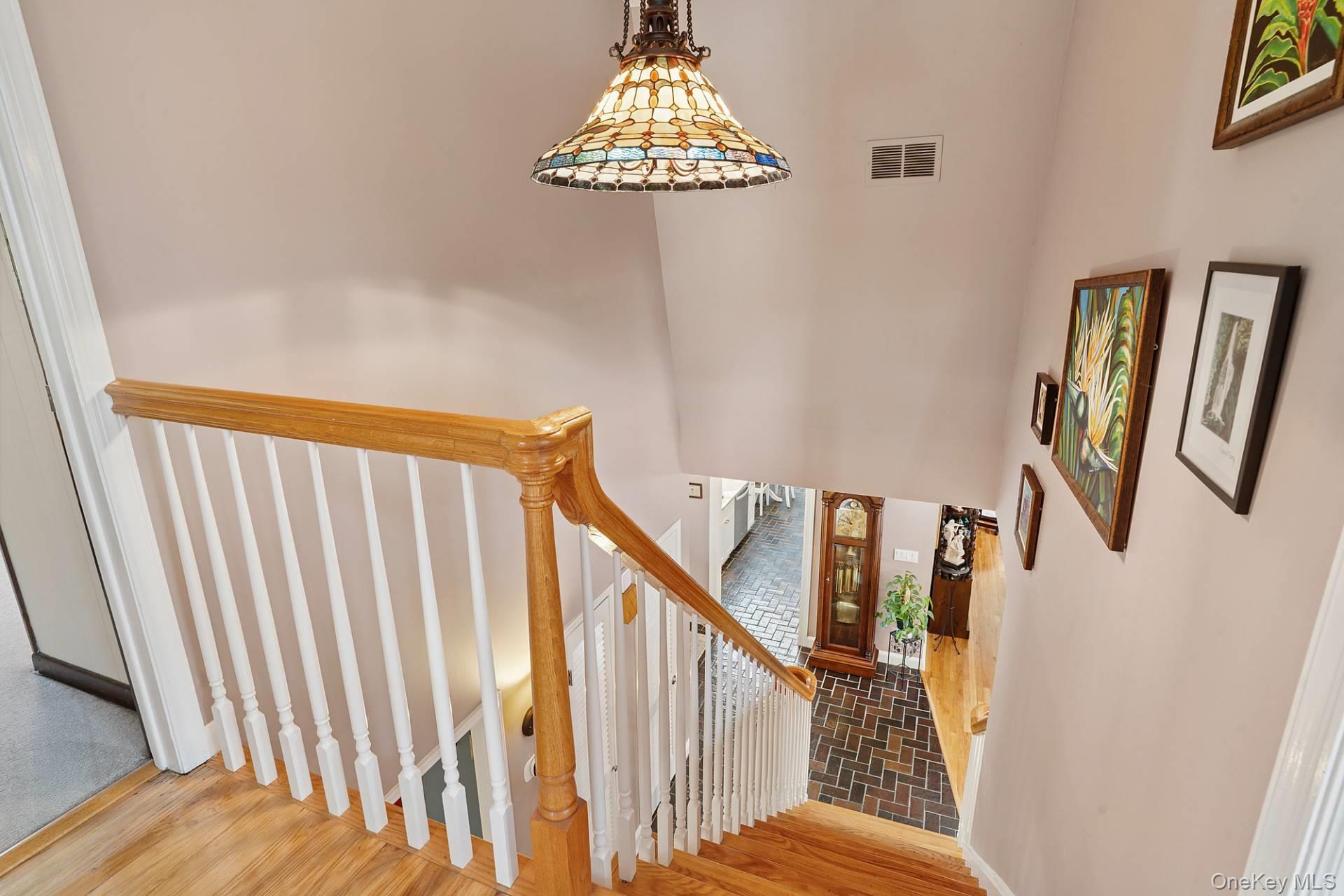 Single Family Plain View Suffolk County, NY 11792, MLS-911998-12