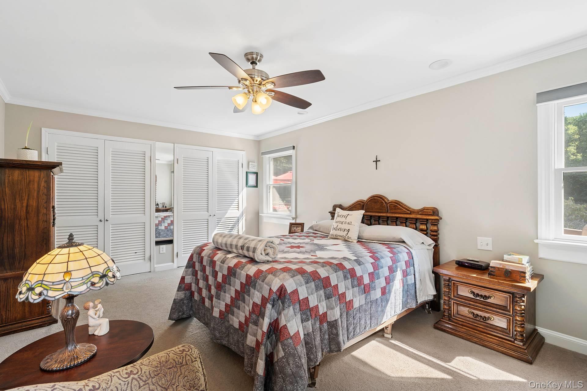 Single Family Plain View Suffolk County, NY 11792, MLS-911998-6