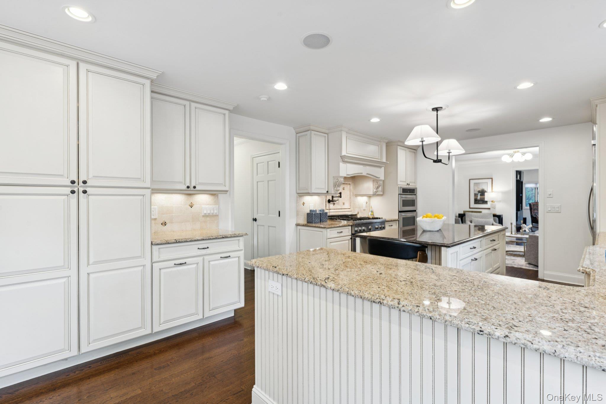 Single Family Kilburn Nassau County, NY 11530, MLS-912006-19