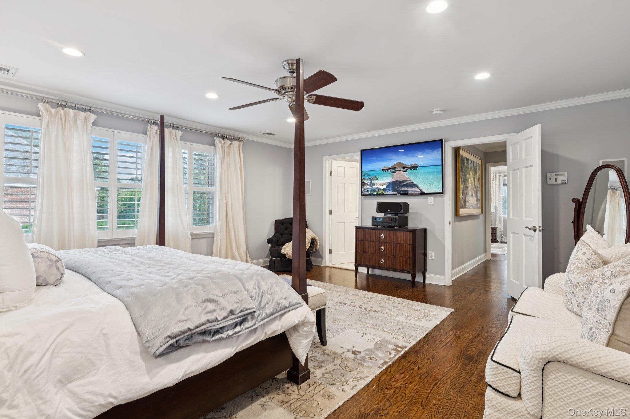 Single Family Kilburn Nassau County, NY 11530, MLS-912006-26