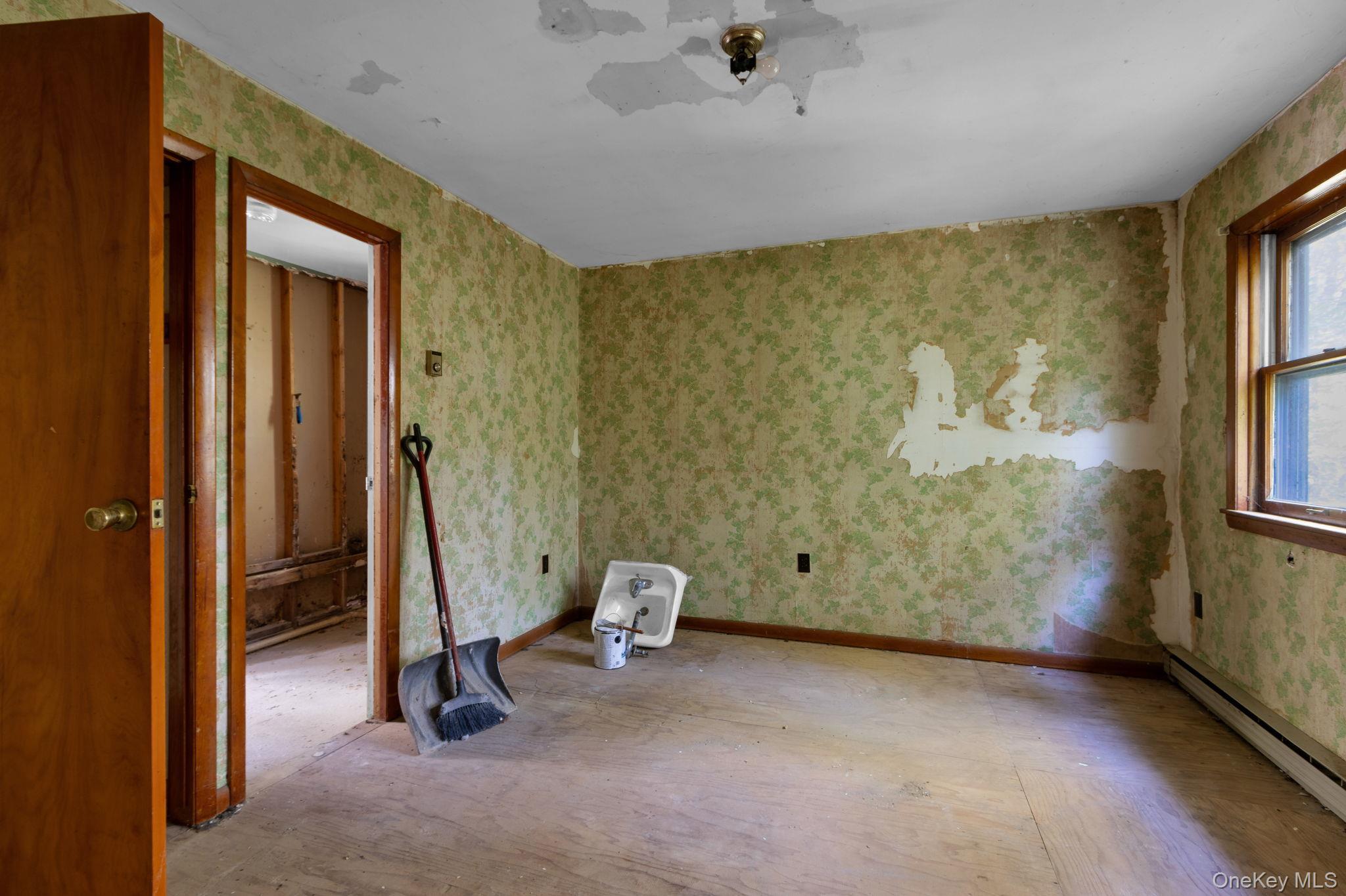 Single Family Foster  Greene County, NY 12413, MLS-912015-35
