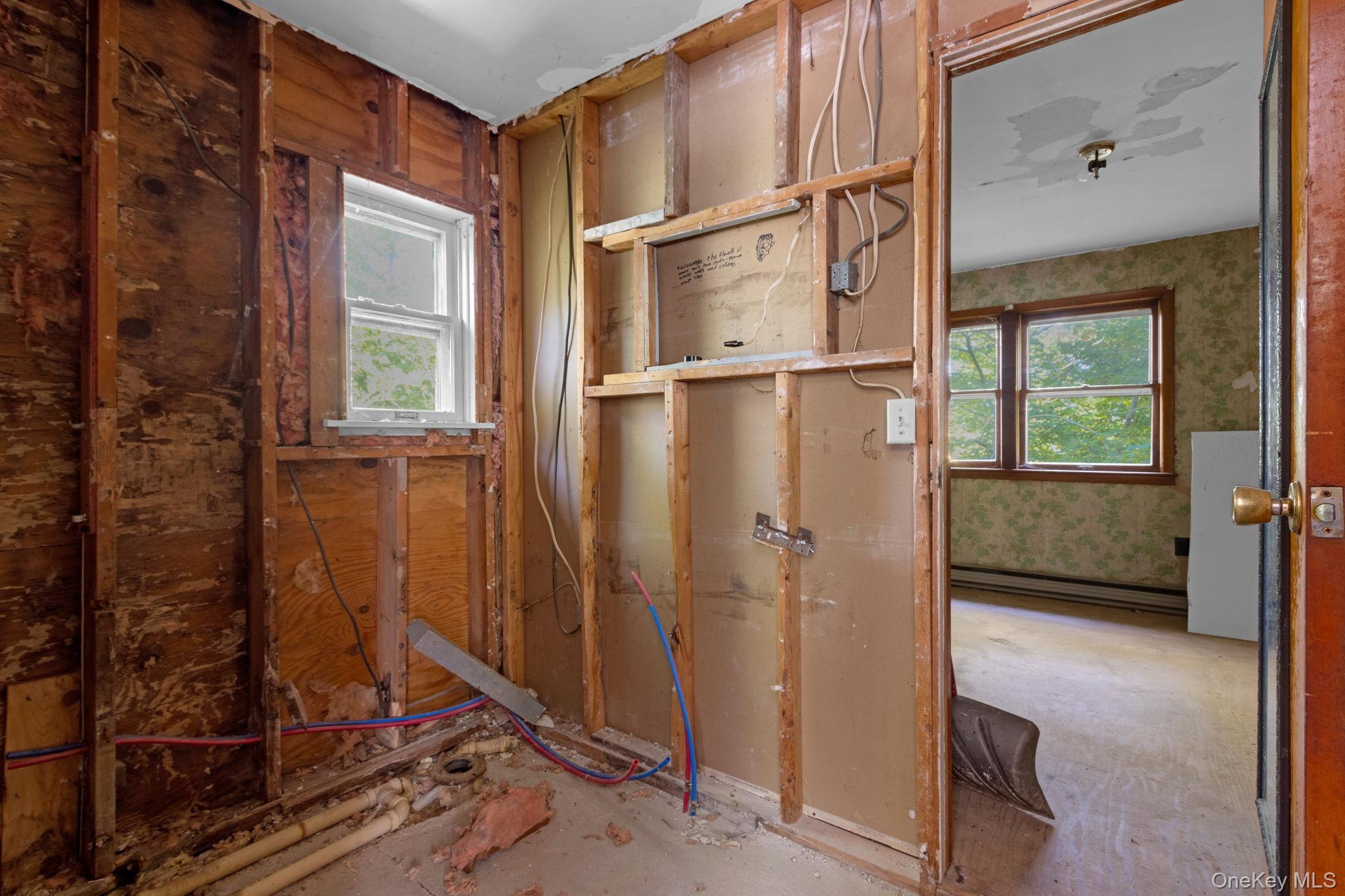Single Family Foster  Greene County, NY 12413, MLS-912015-36