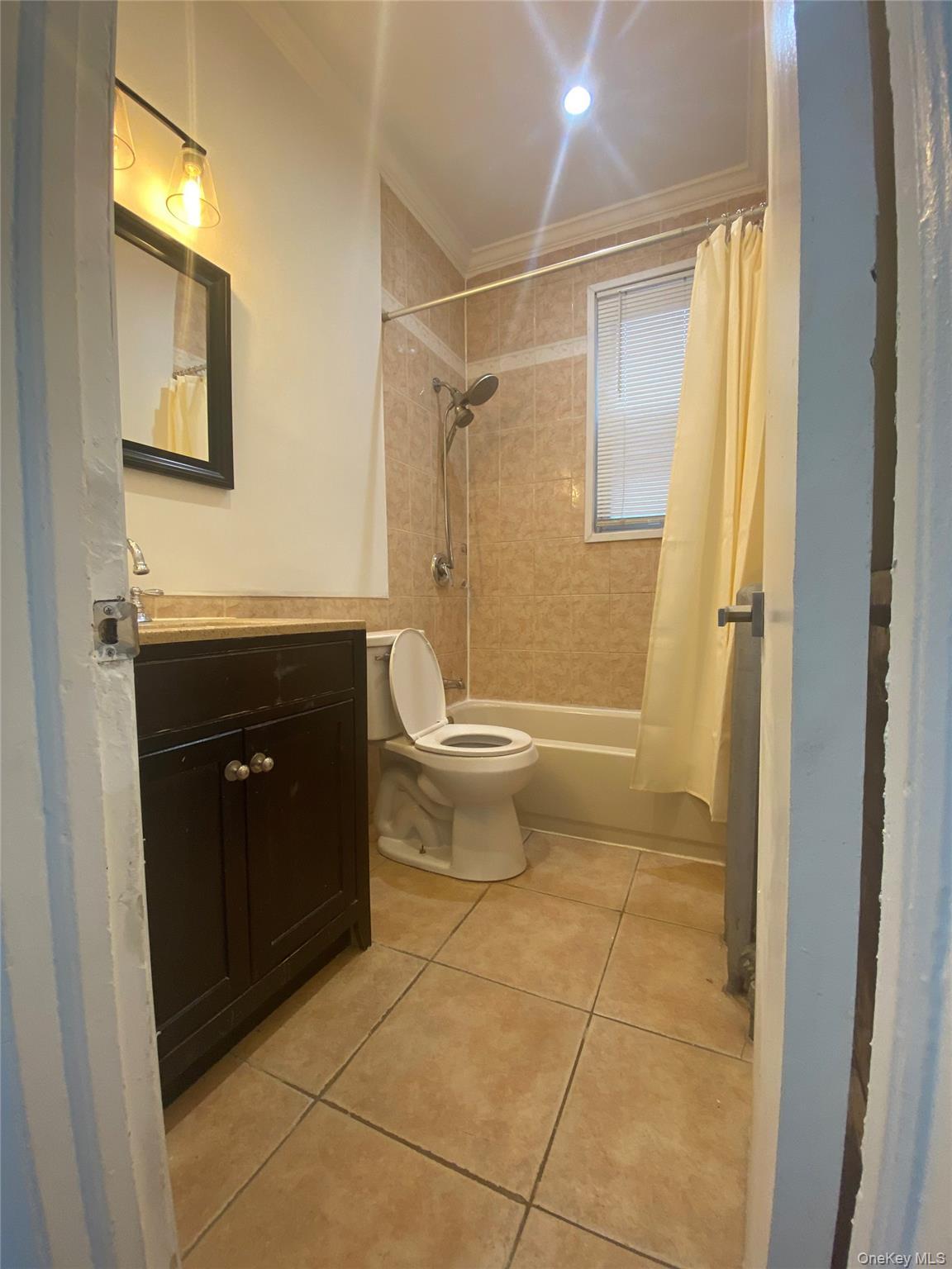 Single Family Murdock  Bronx, NY 10466, MLS-912020-18