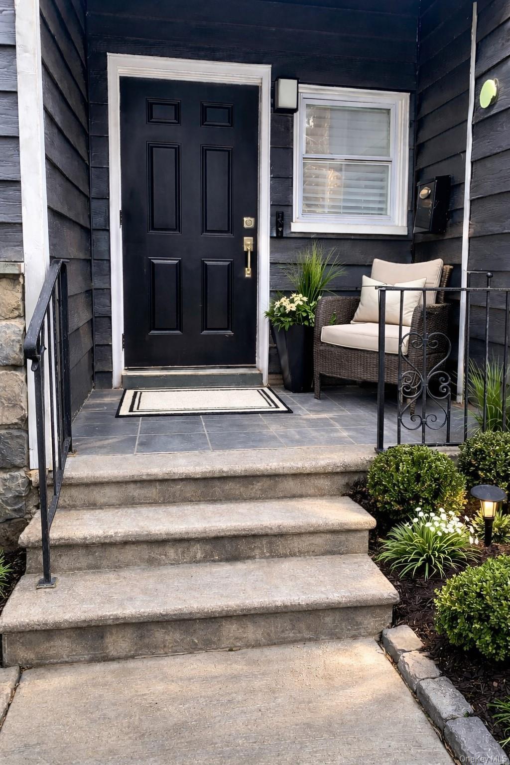 Single Family Murdock  Bronx, NY 10466, MLS-912020-5