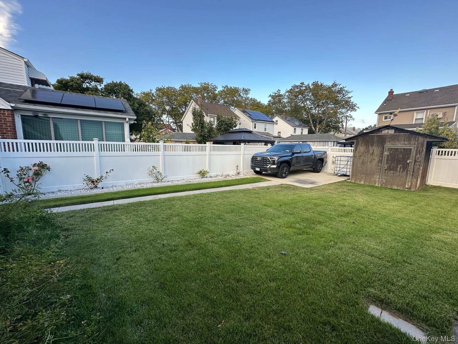 Single Family 243rd Queens, NY 11422, MLS-912026-29