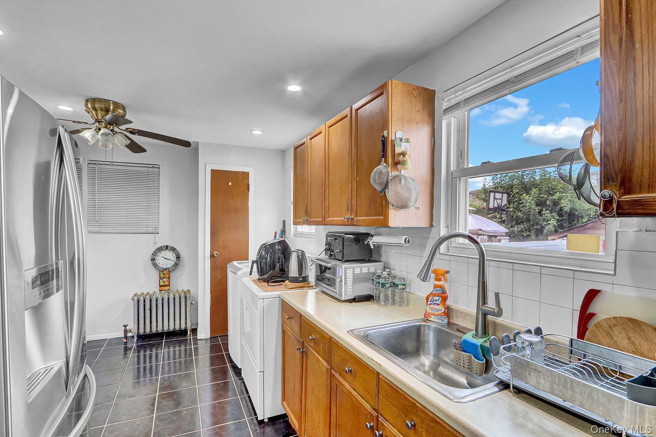 Single Family Nellis Queens, NY 11413, MLS-912051-11