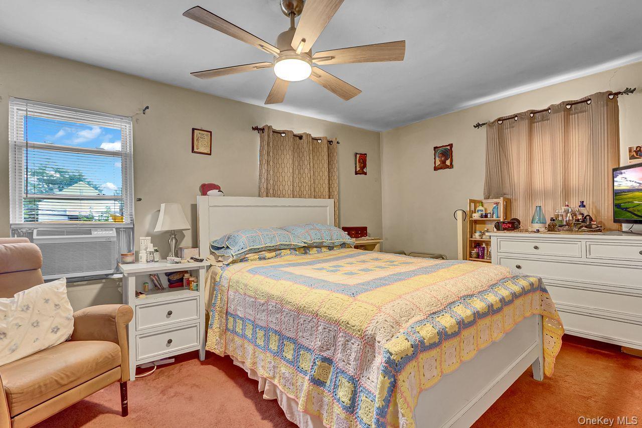 Single Family Nellis Queens, NY 11413, MLS-912051-13