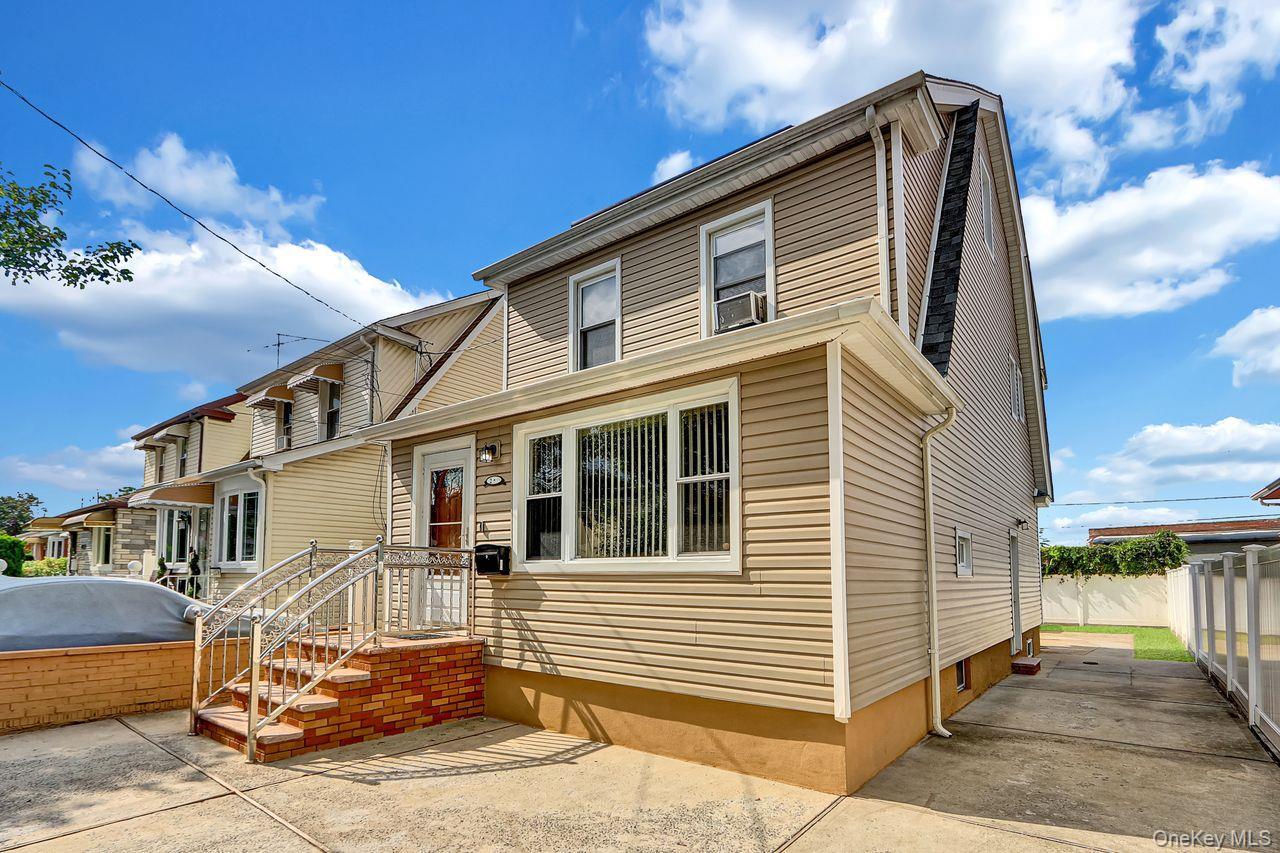 Single Family Nellis Queens, NY 11413, MLS-912051-4