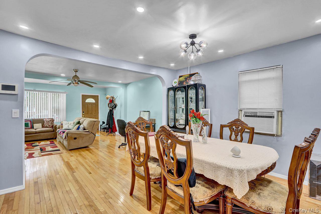 Single Family Nellis Queens, NY 11413, MLS-912051-9