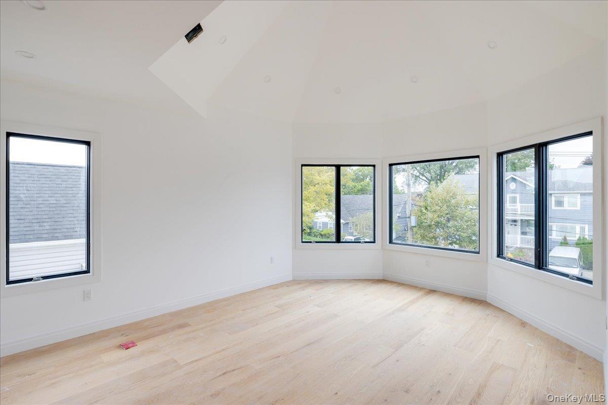 Single Family Arlington Nassau County, NY 11516, MLS-912119-6