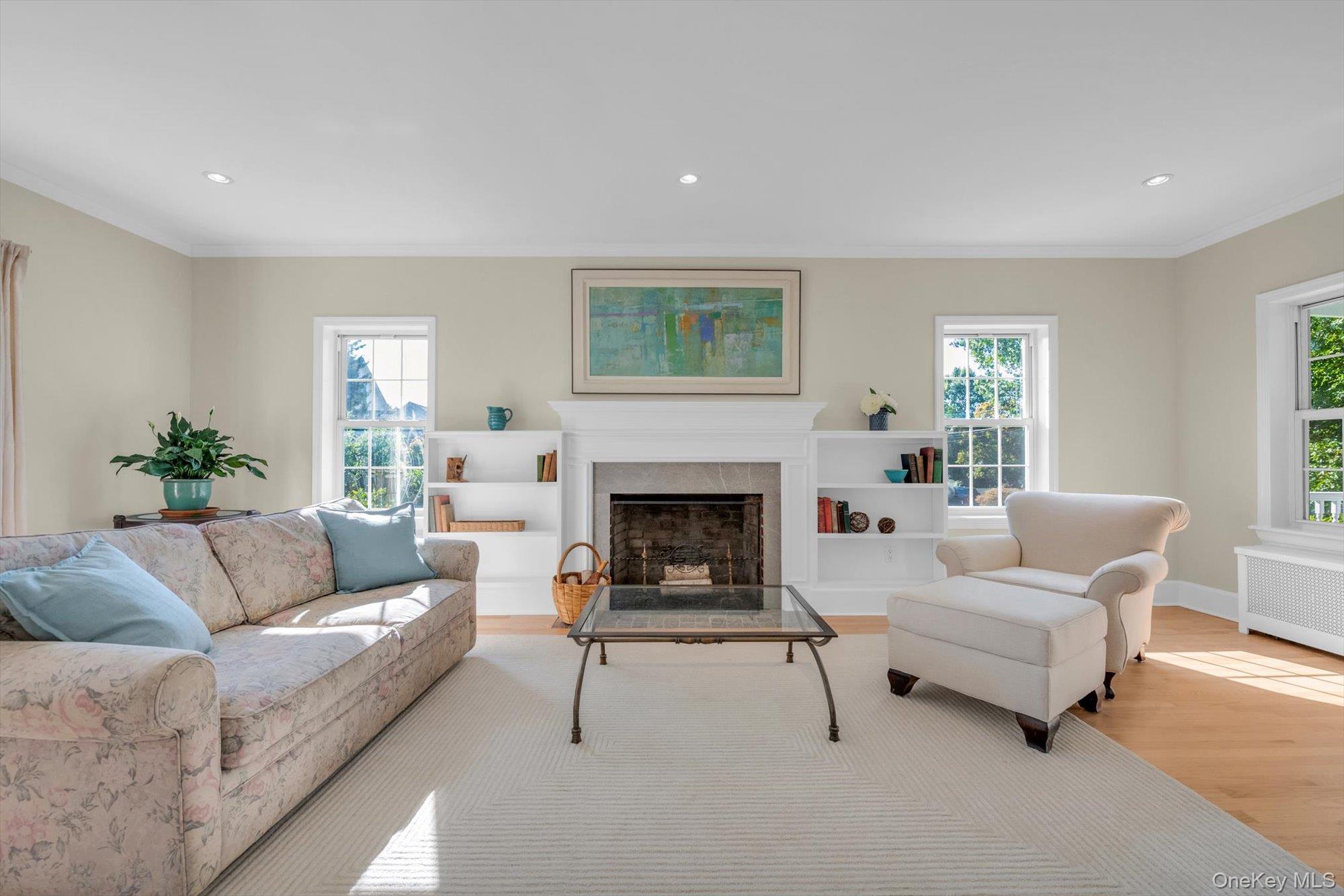 Single Family Smull Nassau County, NY 11050, MLS-912167-7