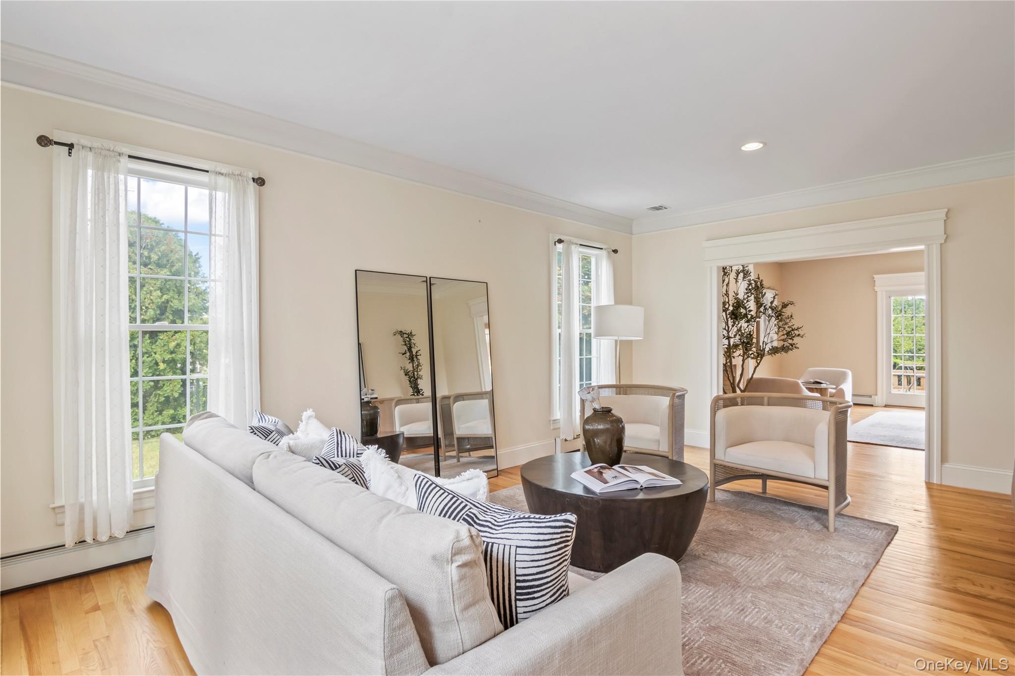 Single Family Rolling Meadow Suffolk County, NY 11768, MLS-912170-10