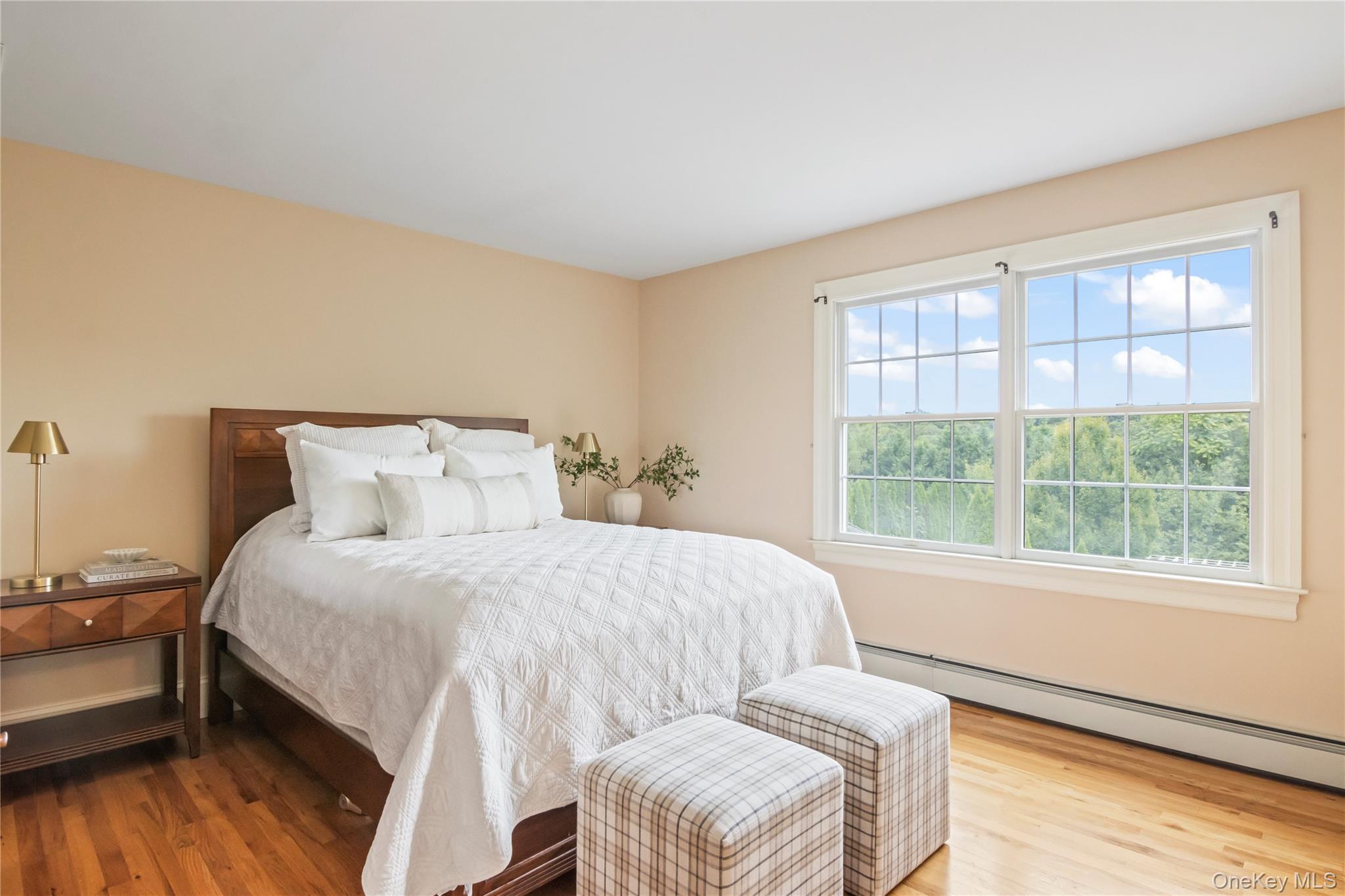 Single Family Rolling Meadow Suffolk County, NY 11768, MLS-912170-26