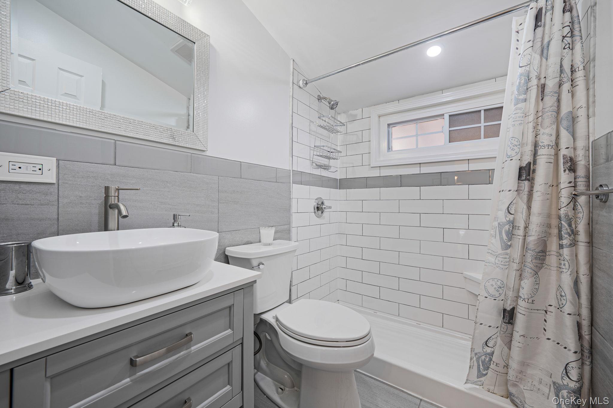 Single Family Split Cedar  Suffolk County, NY 11749, MLS-912173-11